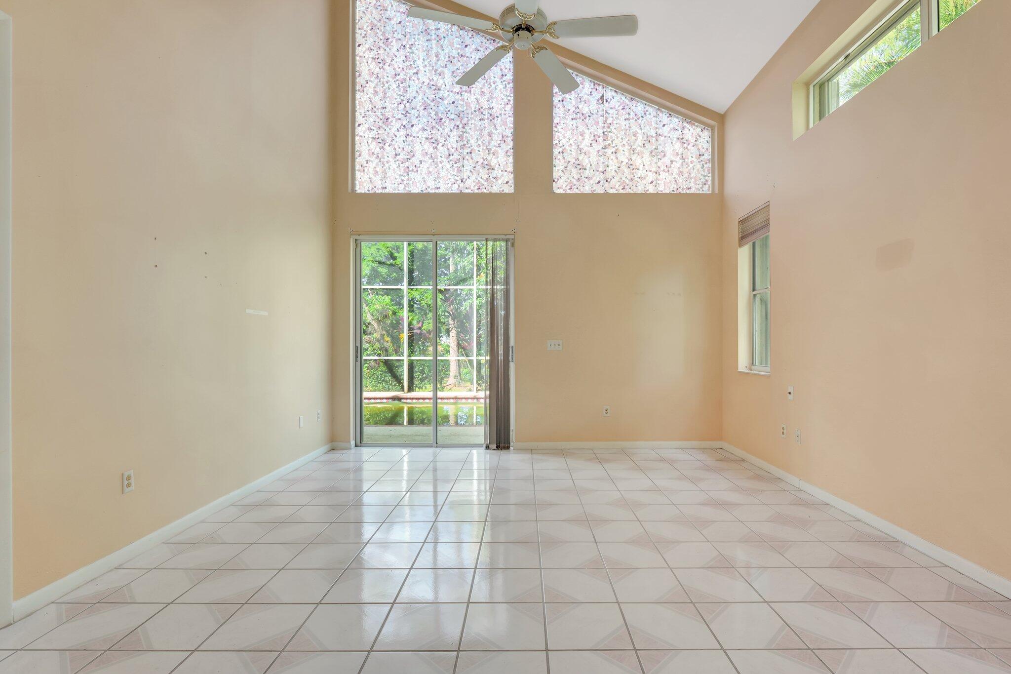 5377 NW 80th Terrace