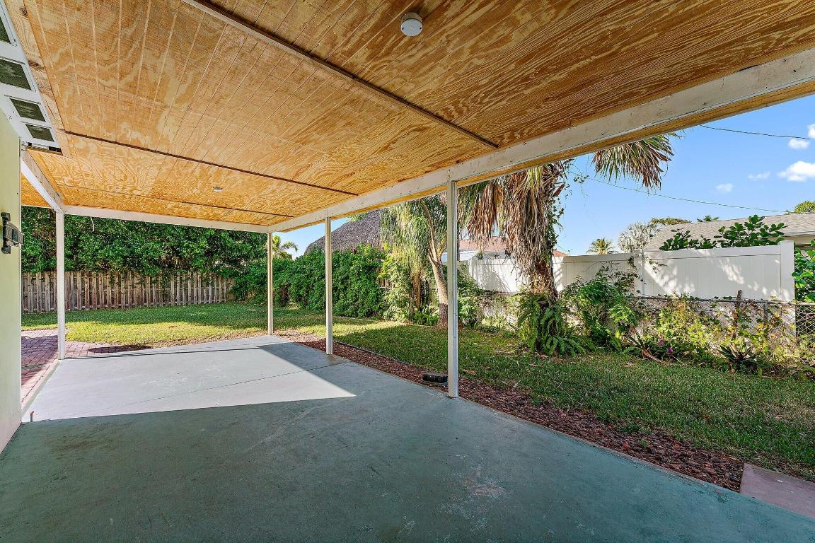 243 W Riverside Drive, Jupiter