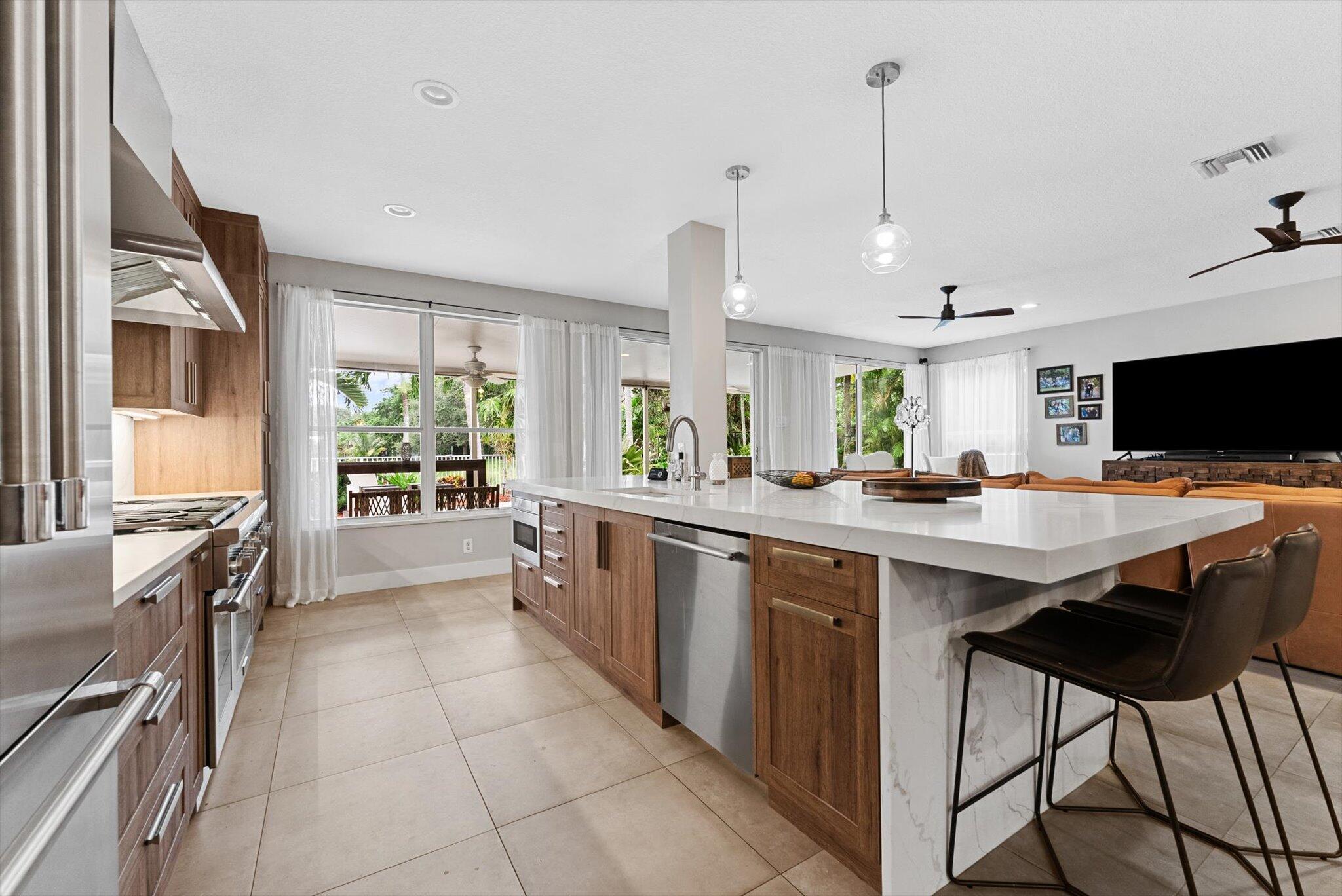 4487 NW 42nd Terrace