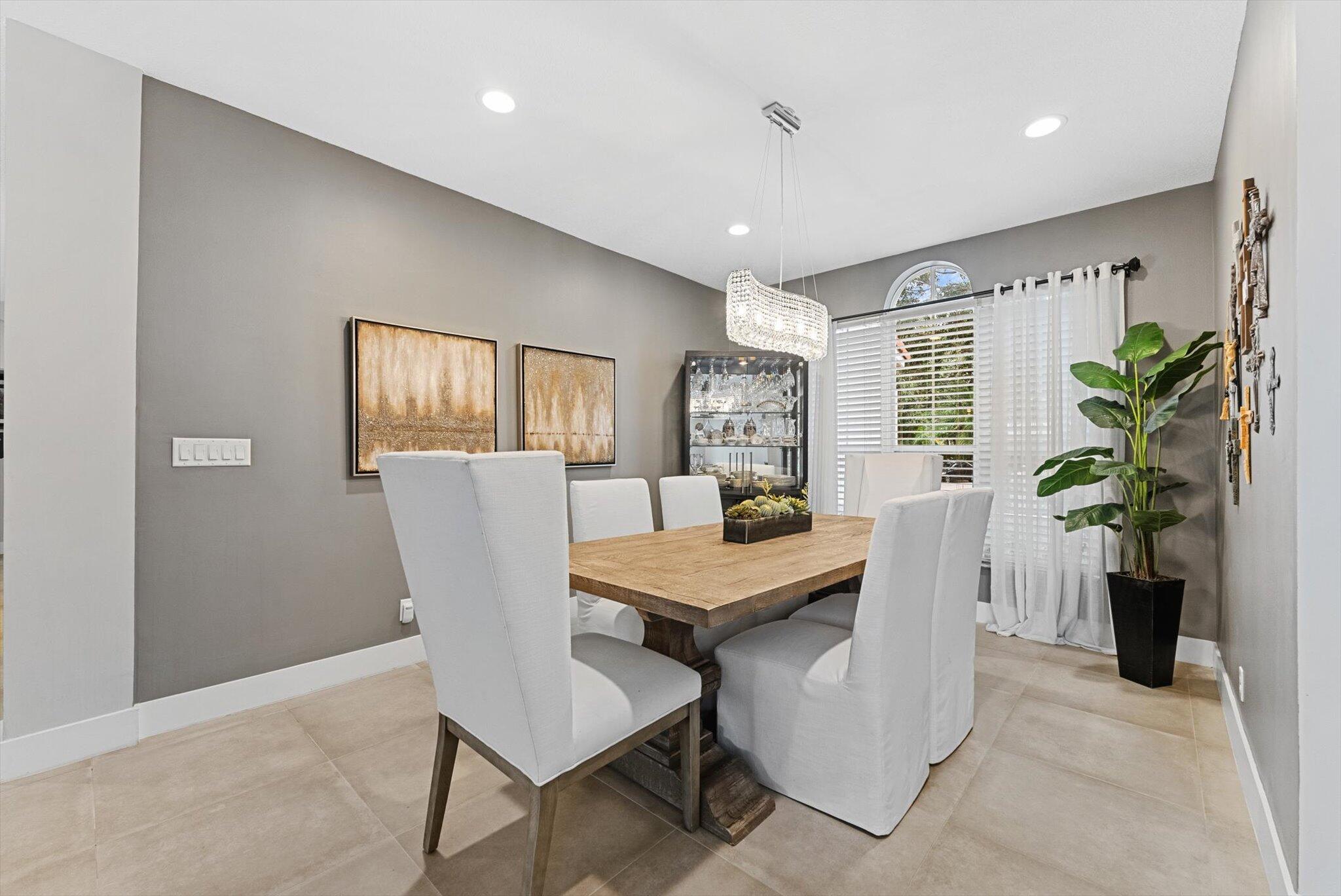 4487 NW 42nd Terrace