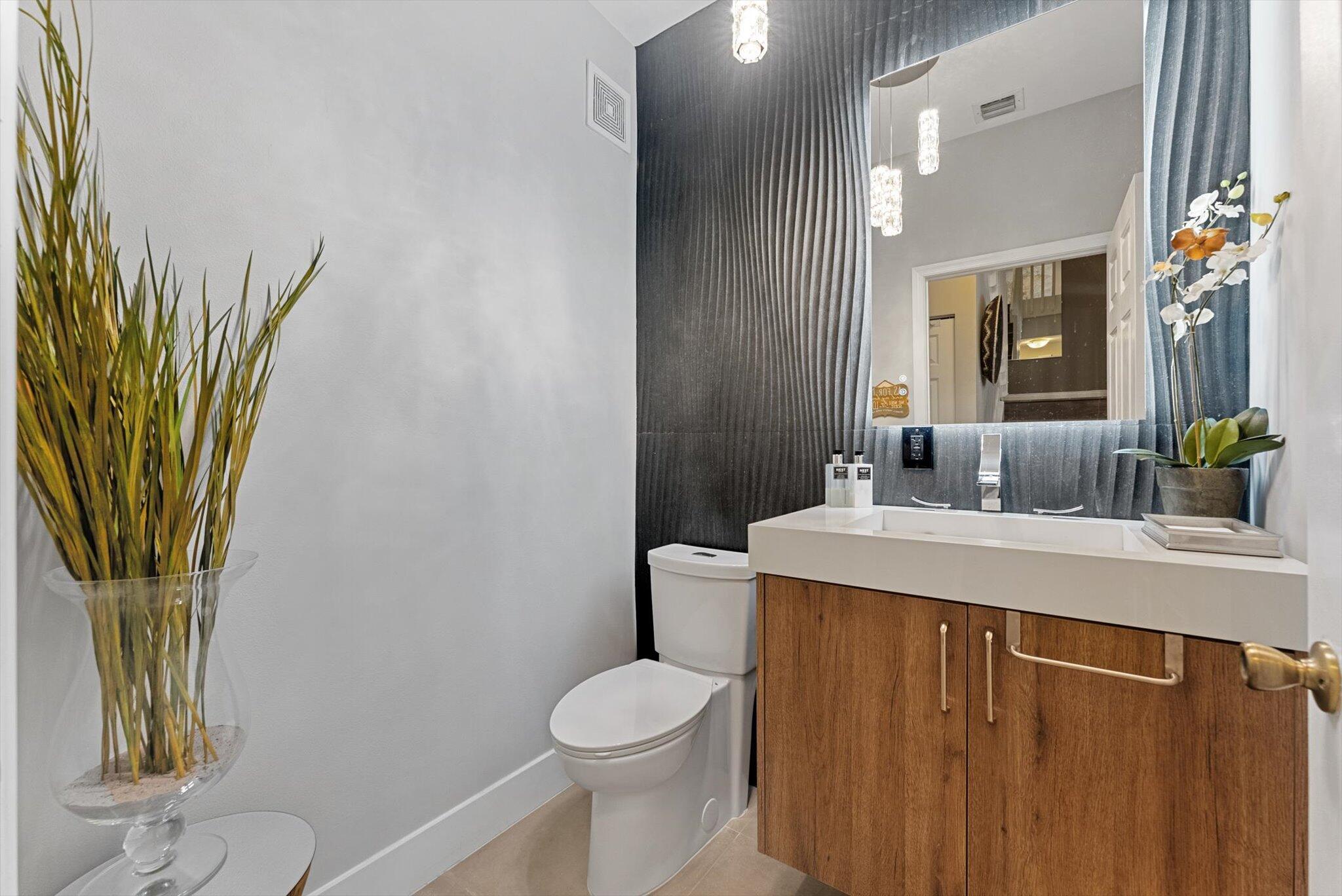 4487 NW 42nd Terrace