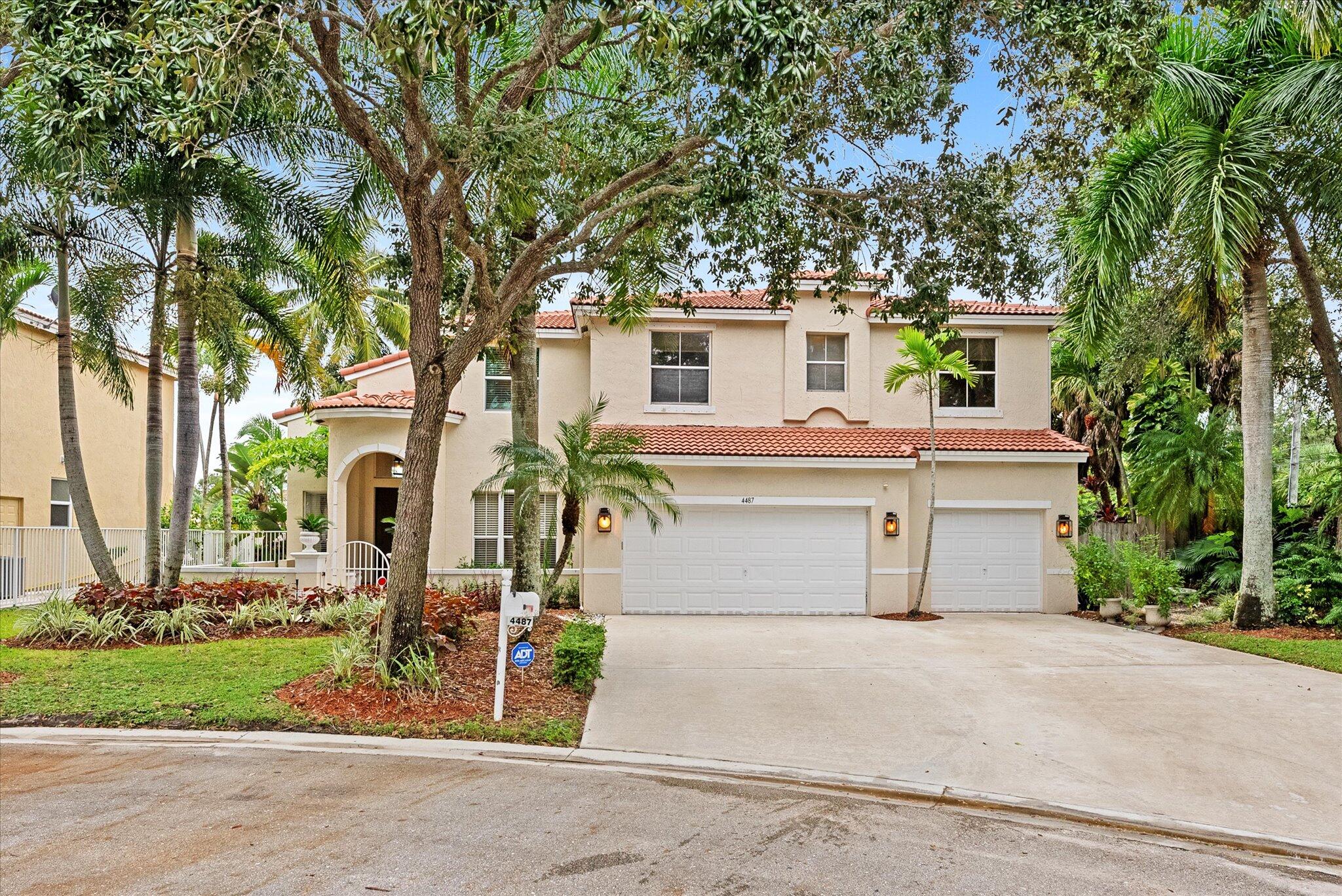 4487 NW 42nd Terrace