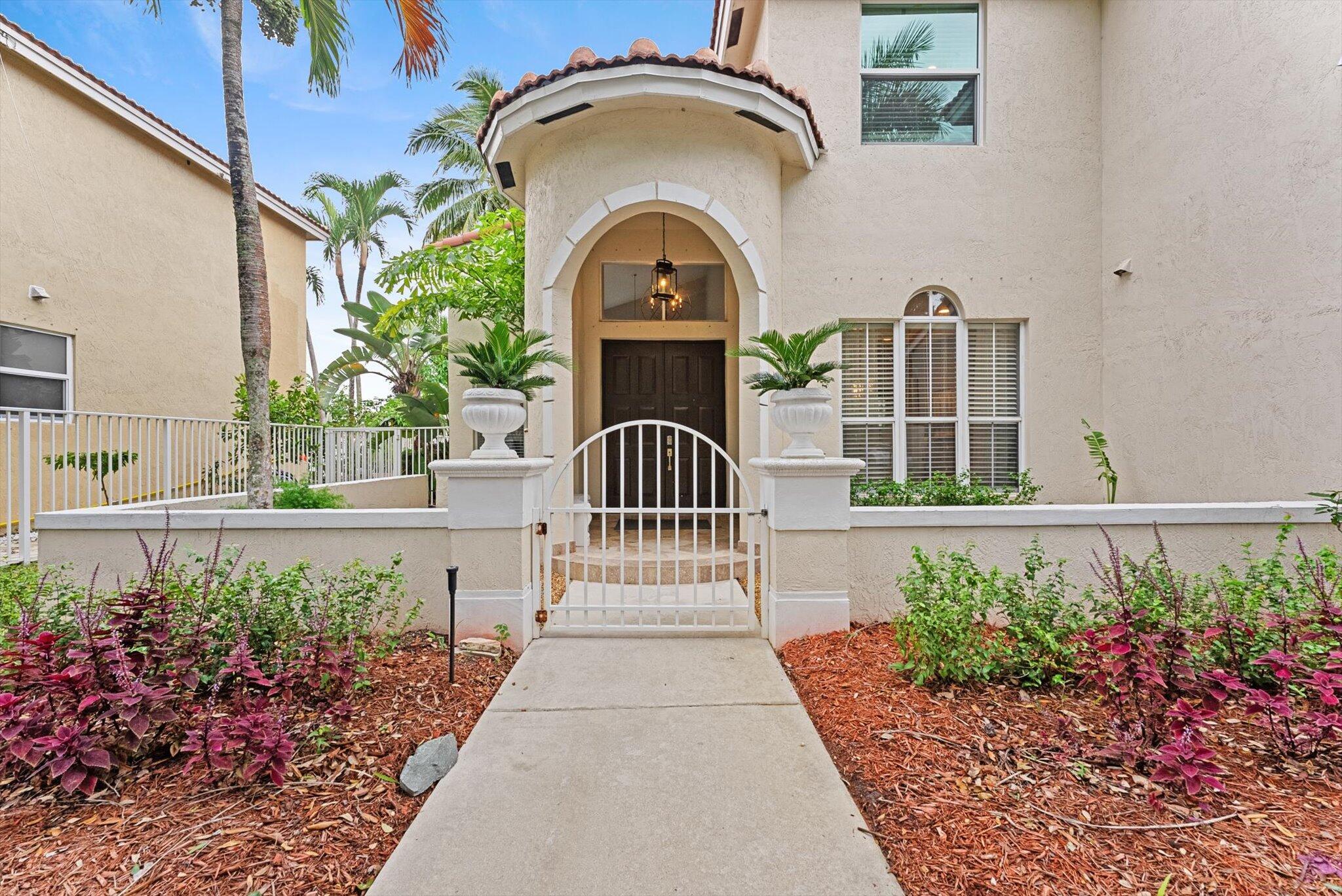 4487 NW 42nd Terrace