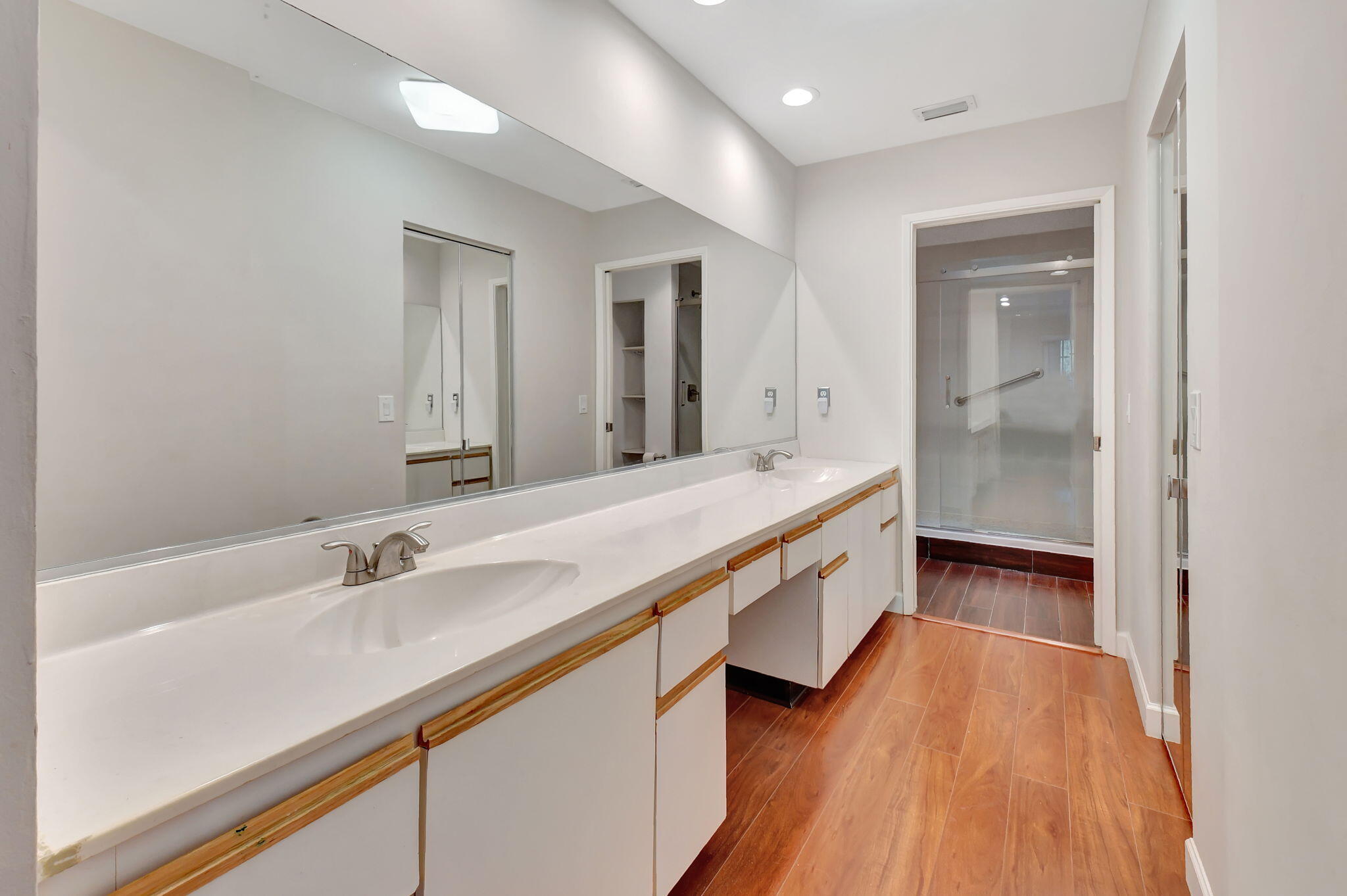 7846 La Mirada Drive 11