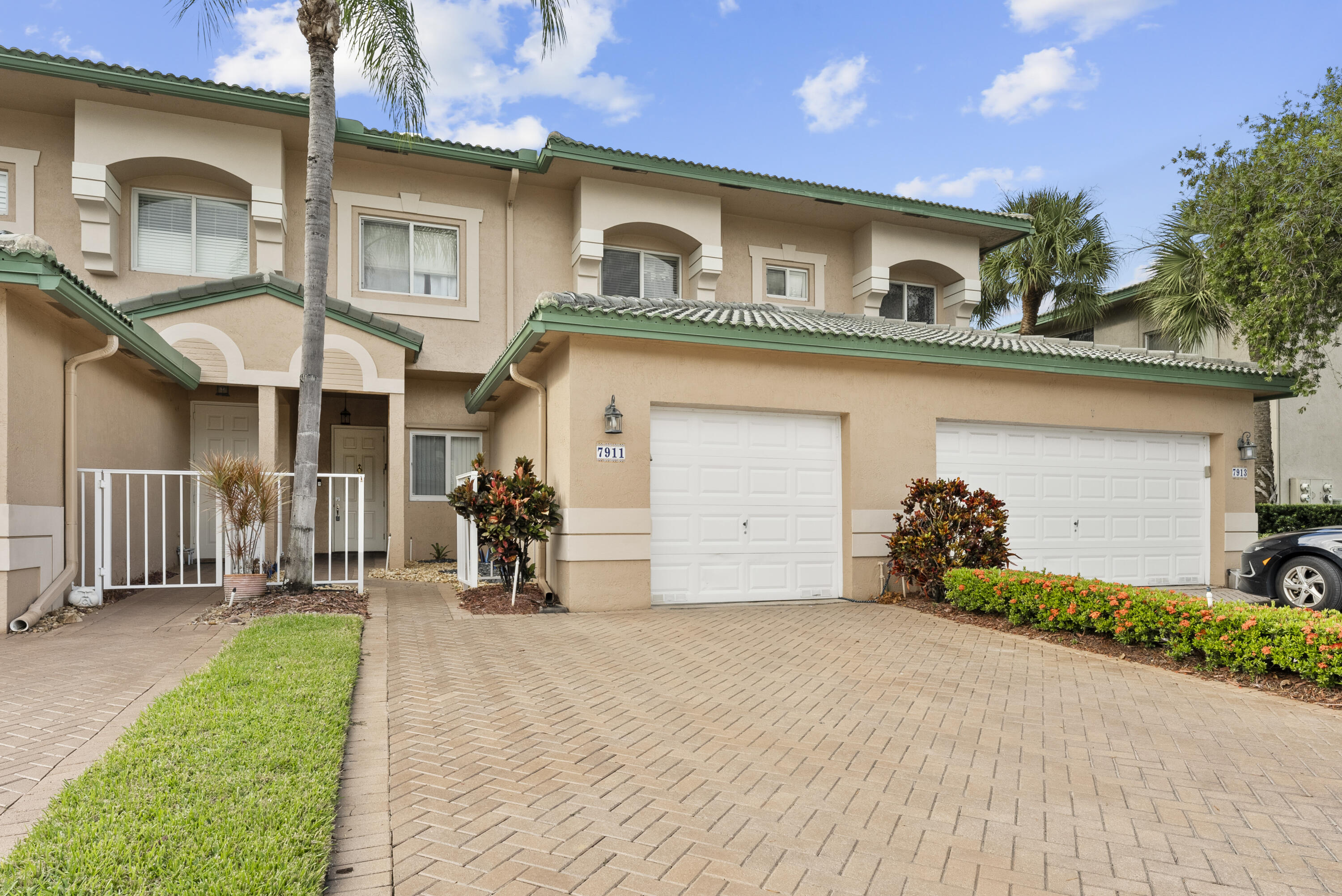7911 Exeter Boulevard E 103