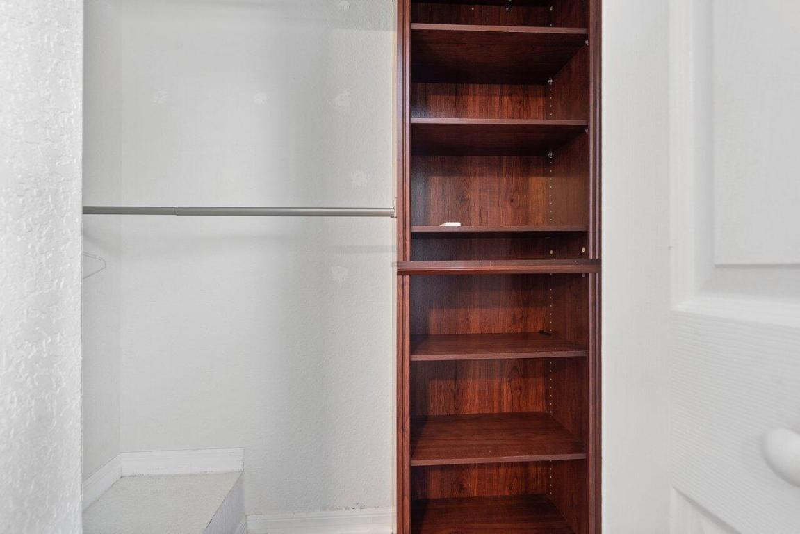 22188 Majestic Woods Way