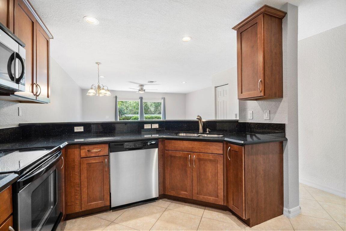 22188 Majestic Woods Way