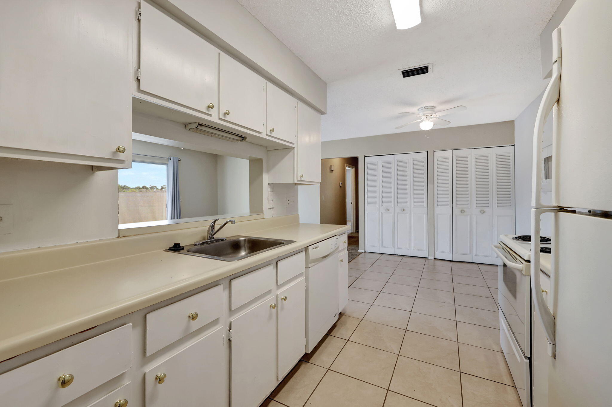 4104 NW Cinnamon Tree Circle, Jensen Beach