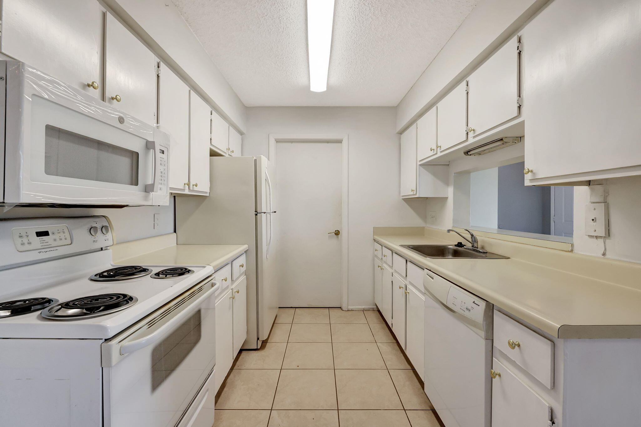 4104 NW Cinnamon Tree Circle, Jensen Beach