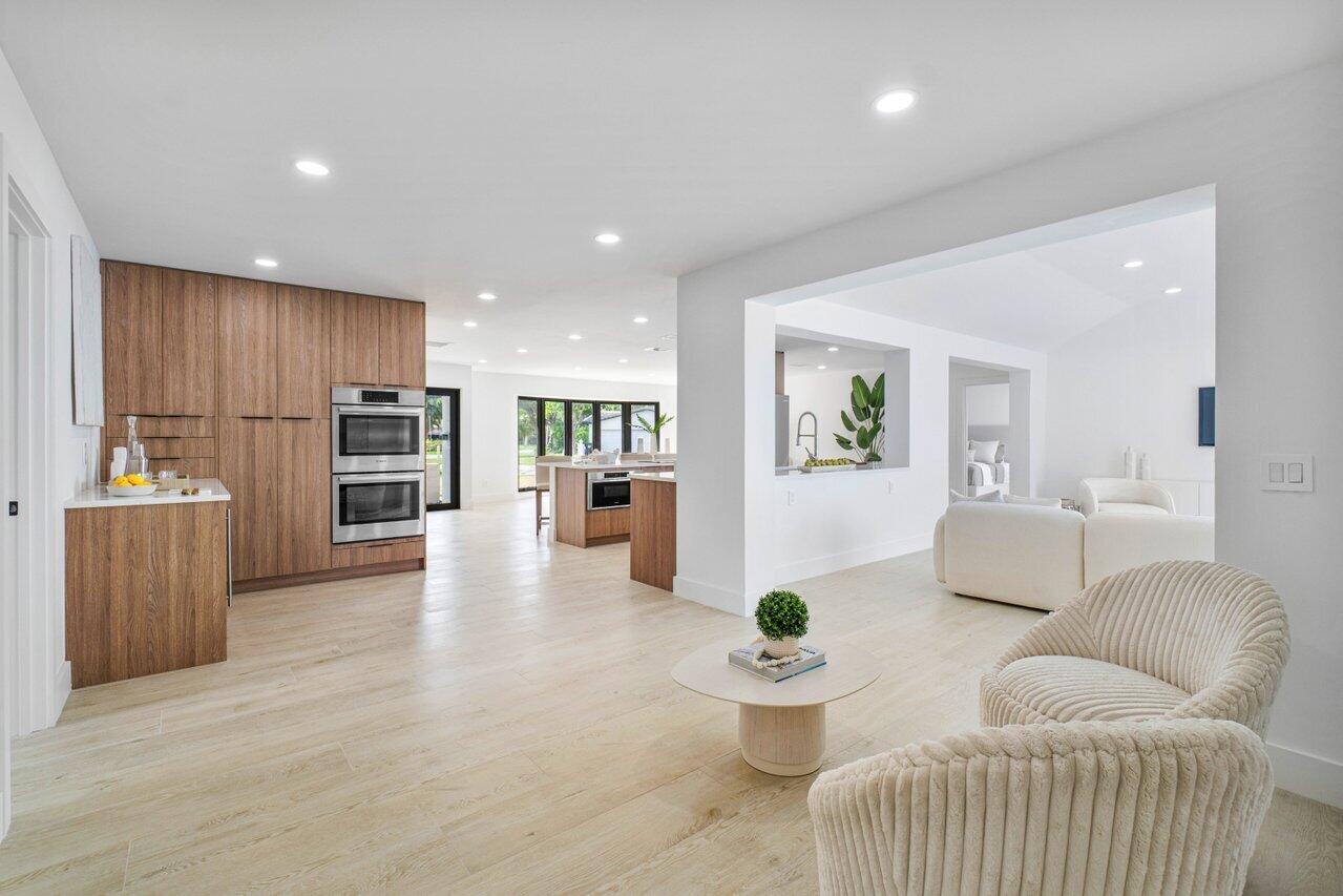 5201 NE 30th Terrace, Lighthouse Point