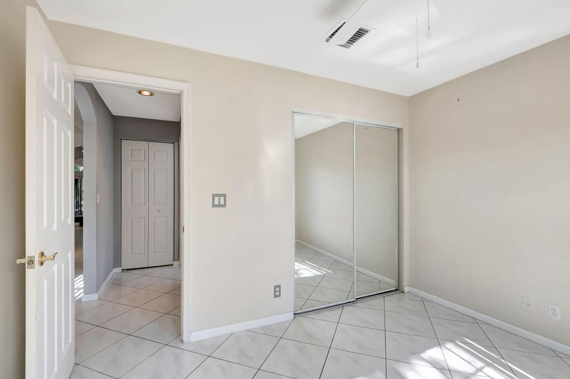 10921 Royal Caribbean Circle