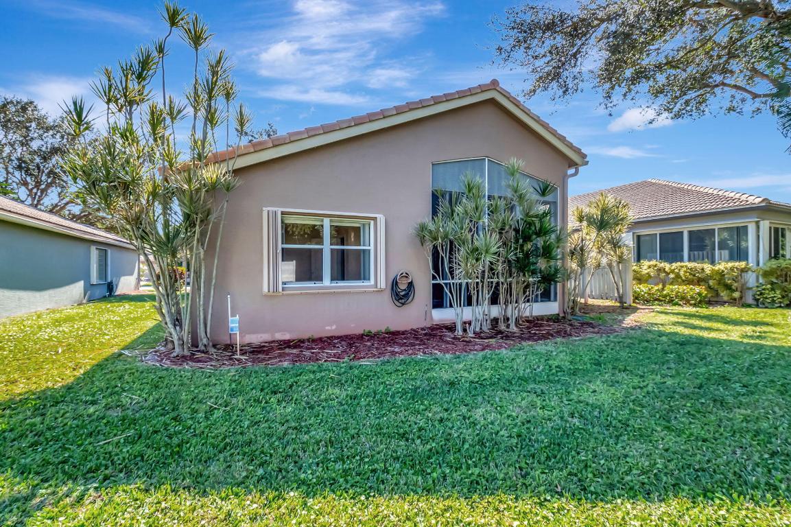 10921 Royal Caribbean Circle