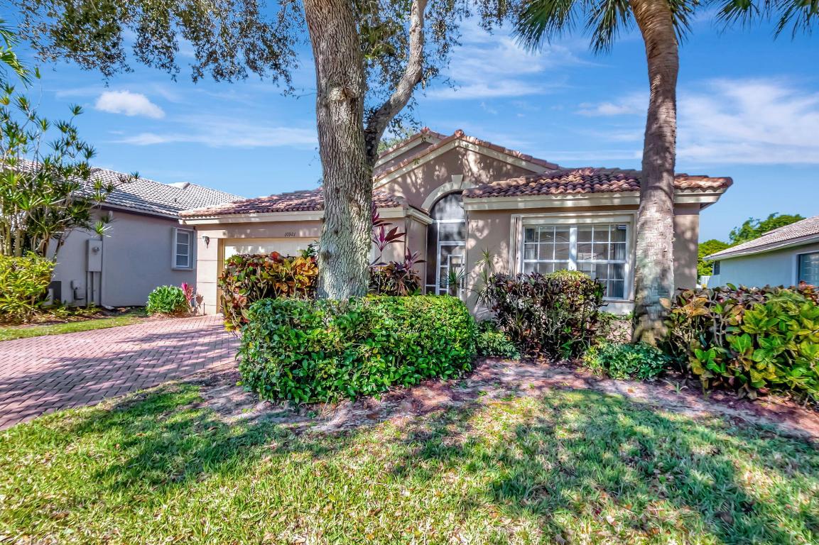 10921 Royal Caribbean Circle