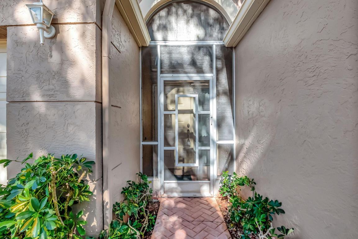 10921 Royal Caribbean Circle