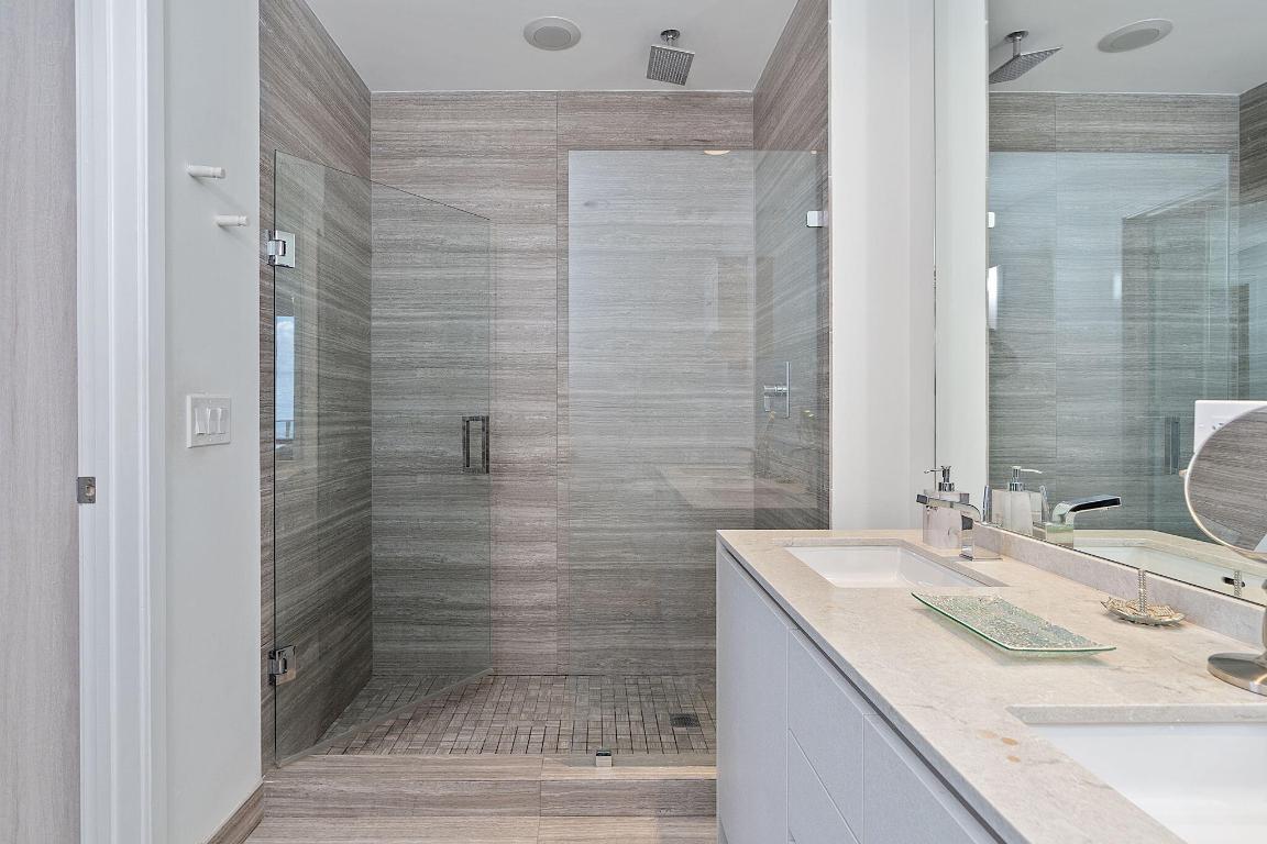 1010 Brickell Avenue 4801