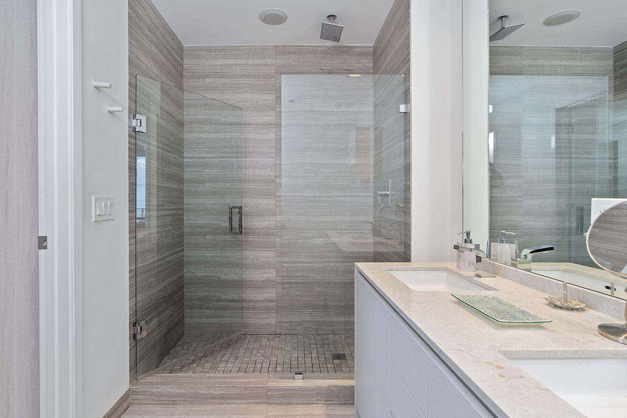 1010 Brickell Avenue 4801