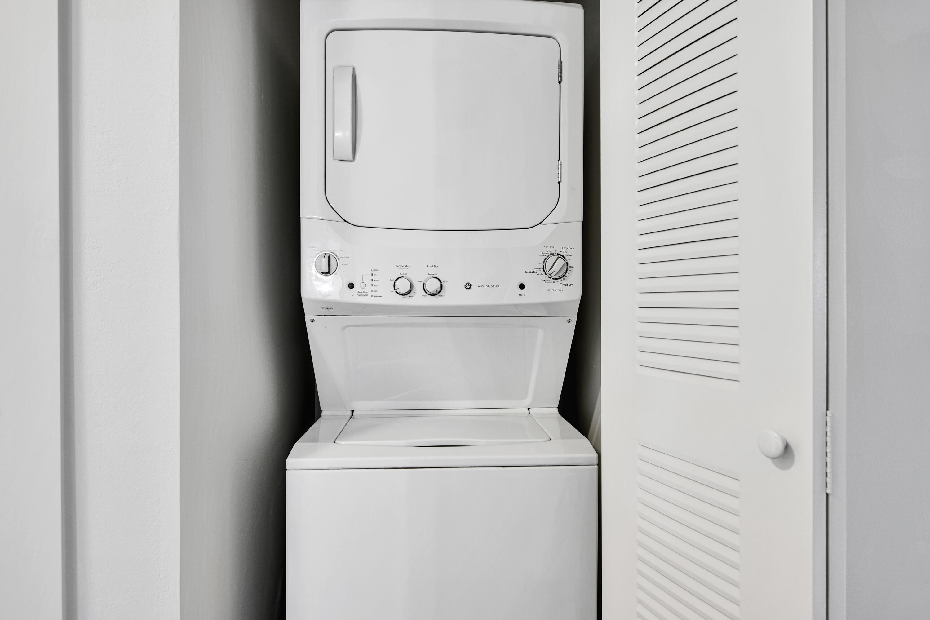 1889 Discovery Way, Deerfield Beach