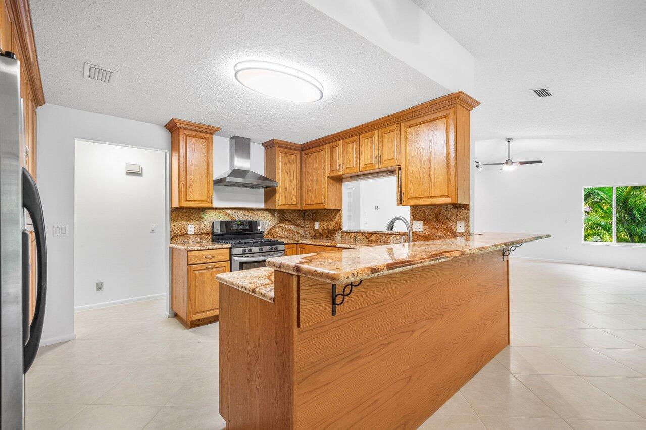 2423 NW Timbercreek Circle NW, Boca Raton