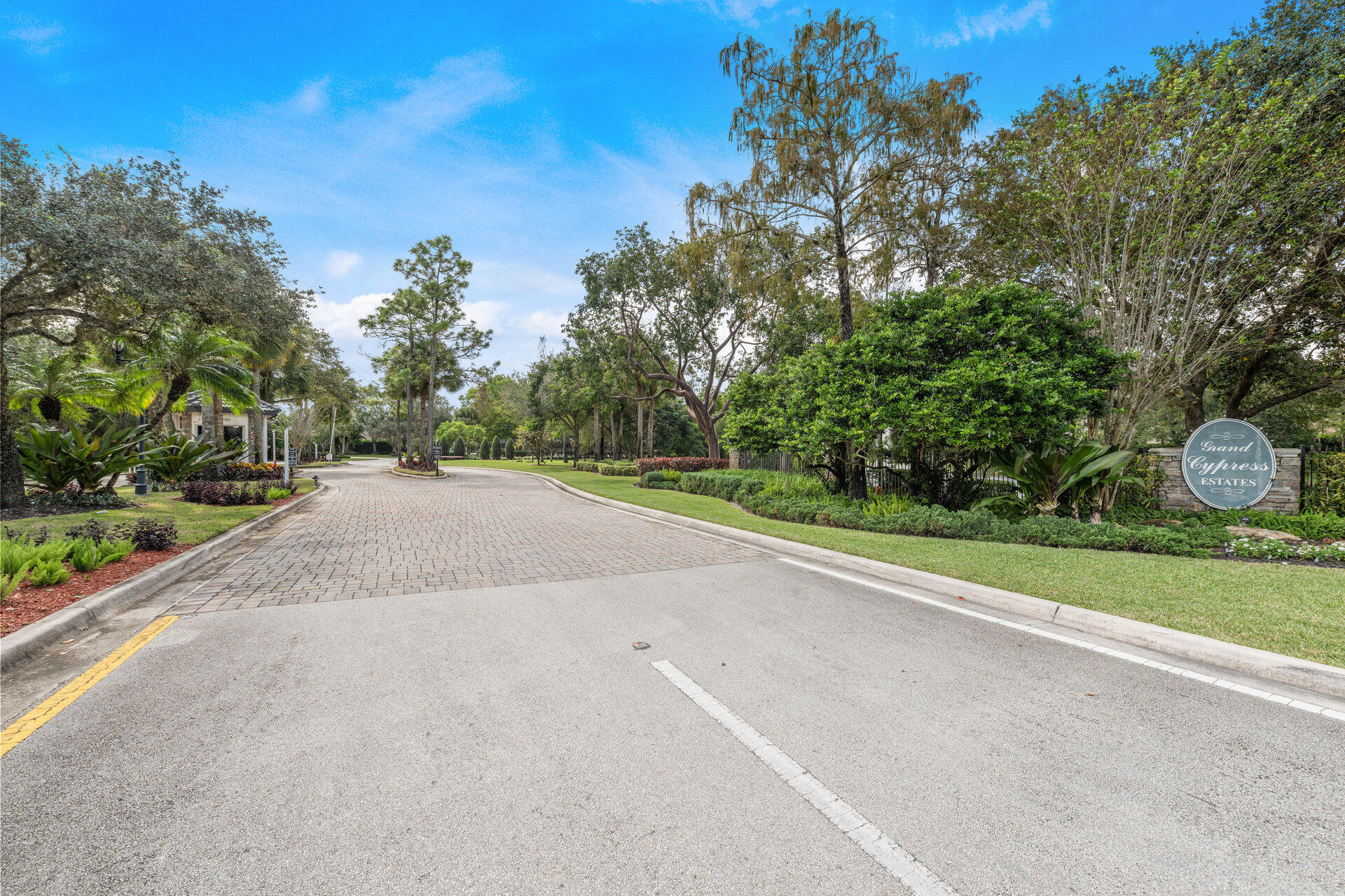 6278 NW 92nd Avenue, Parkland