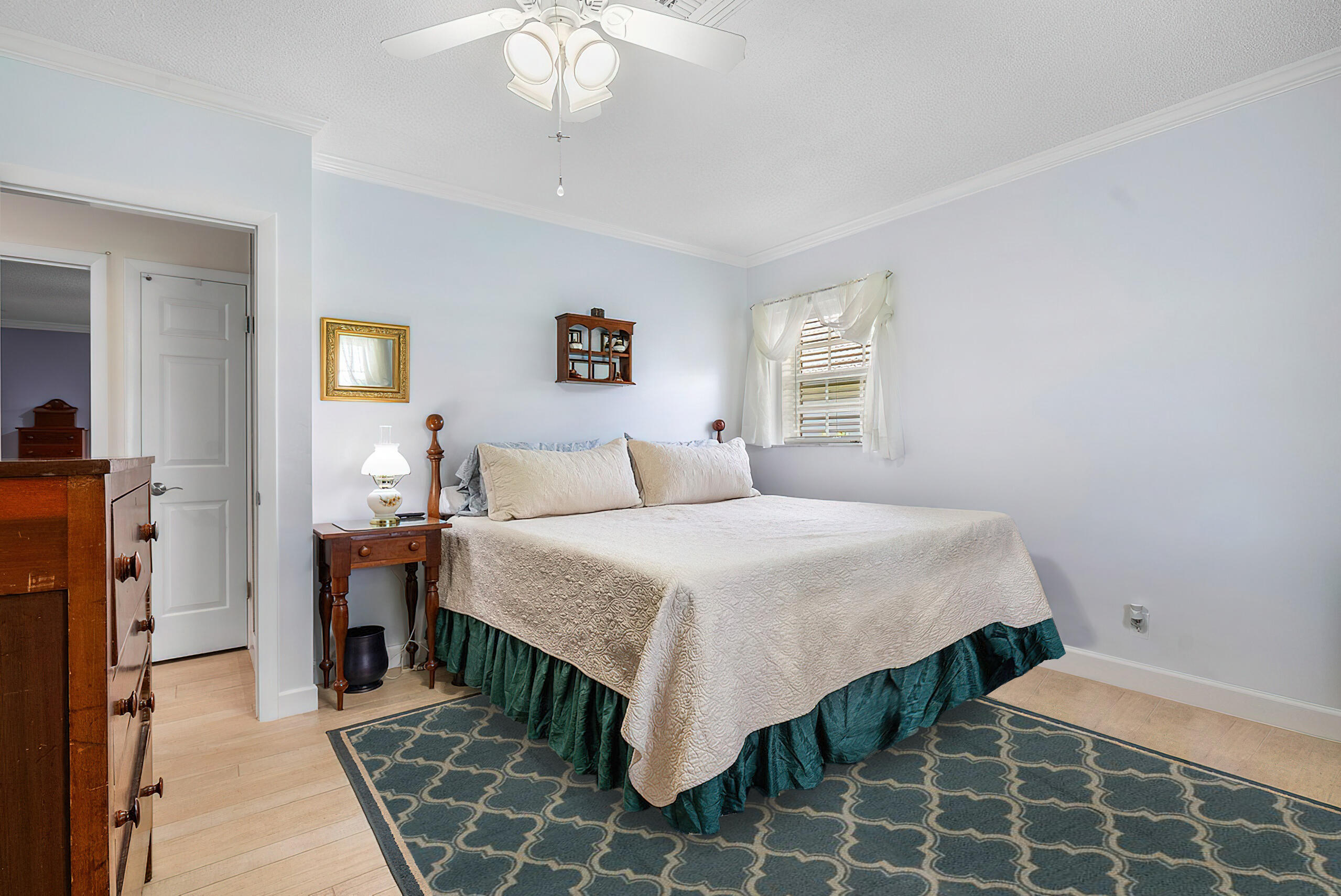 400 S Country Club Drive, Atlantis