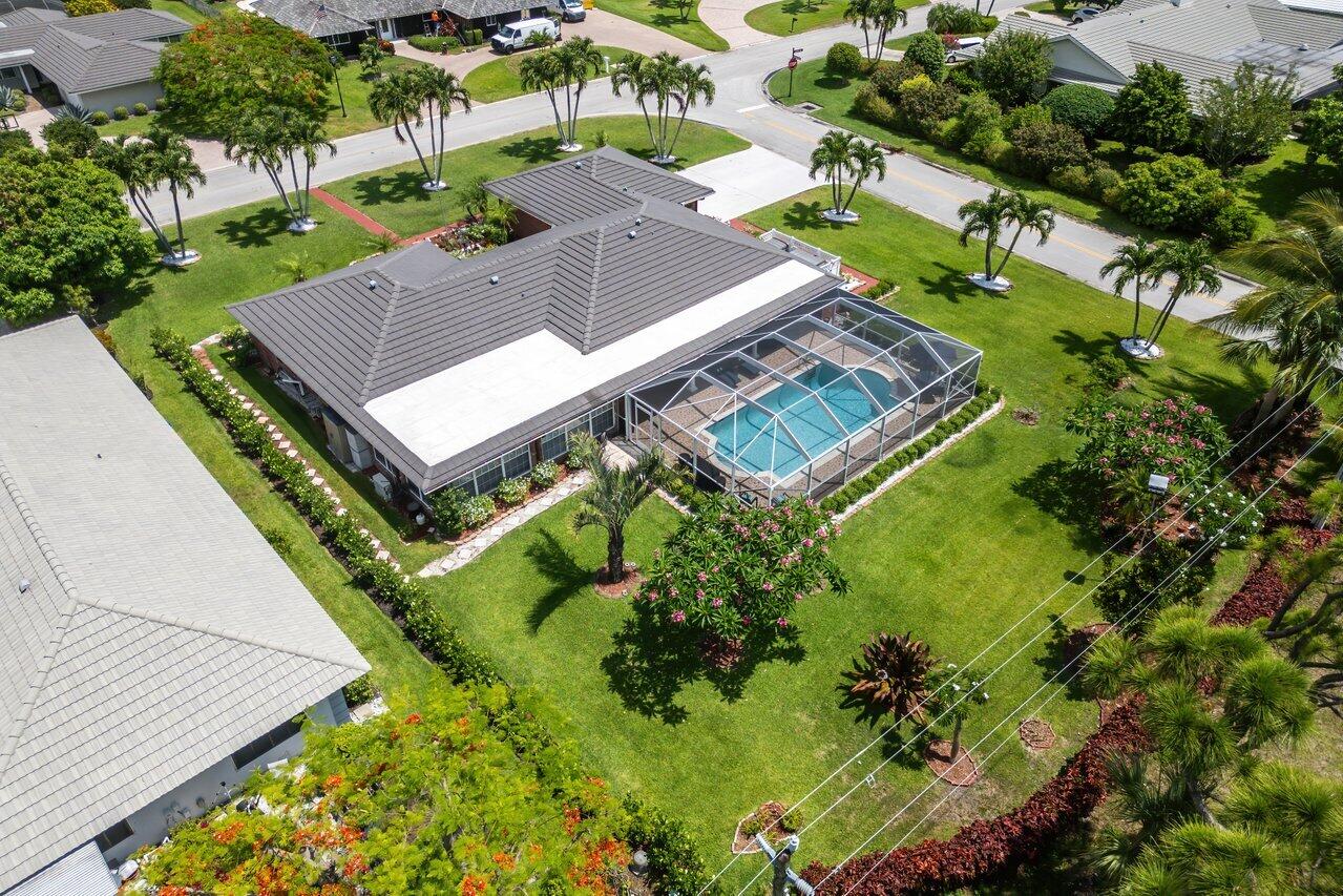 400 S Country Club Drive, Atlantis