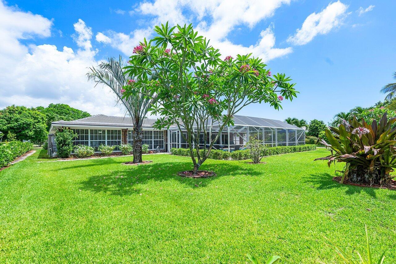 400 S Country Club Drive, Atlantis