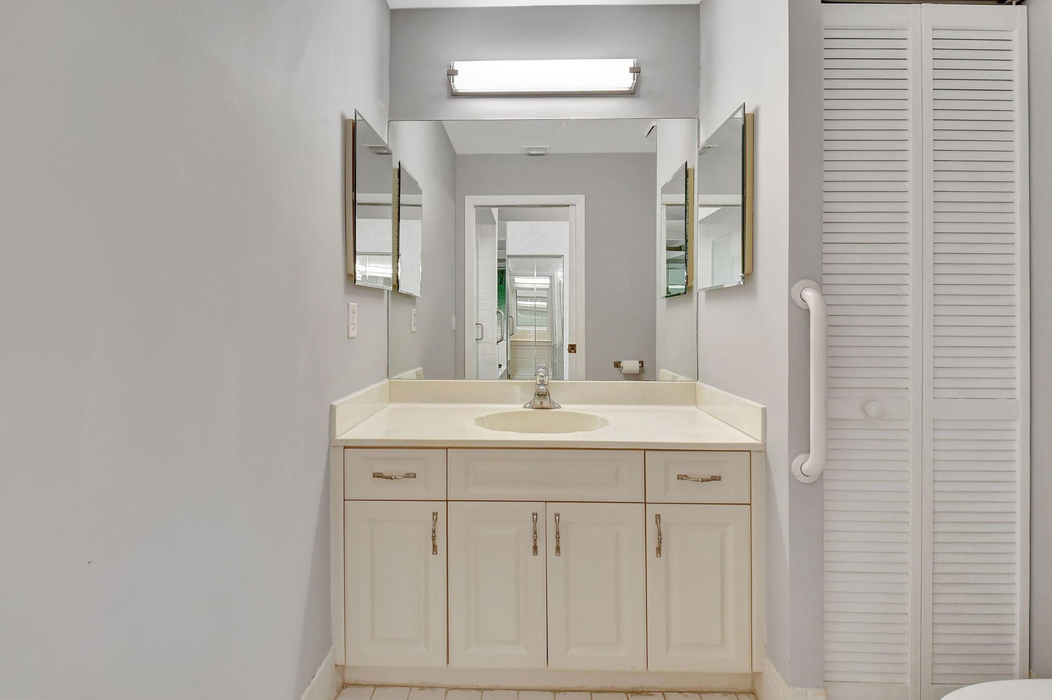 7200 Hearth Stone Avenue