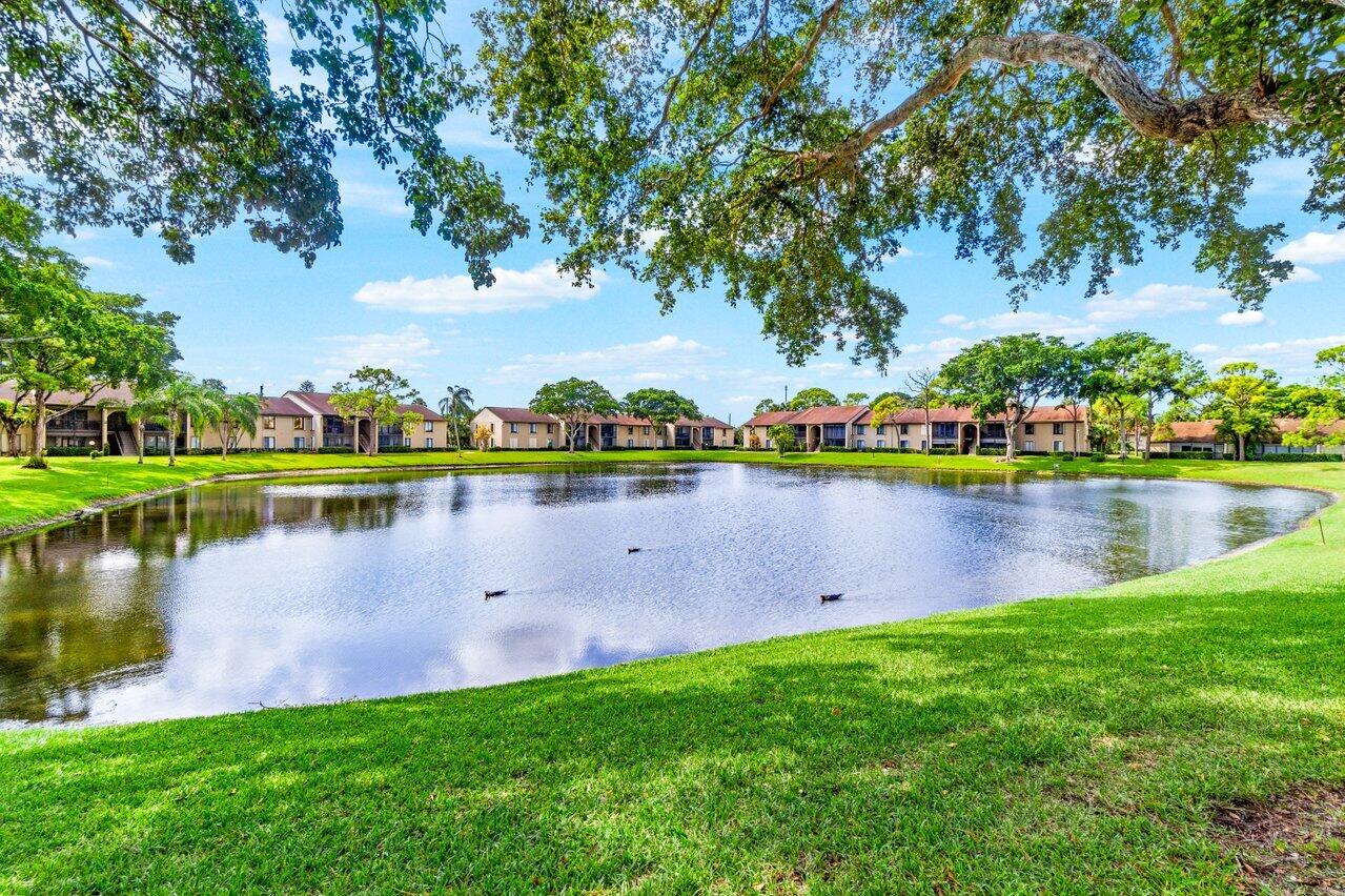 711 Sunny Pine Way E2, Greenacres Unit: E2