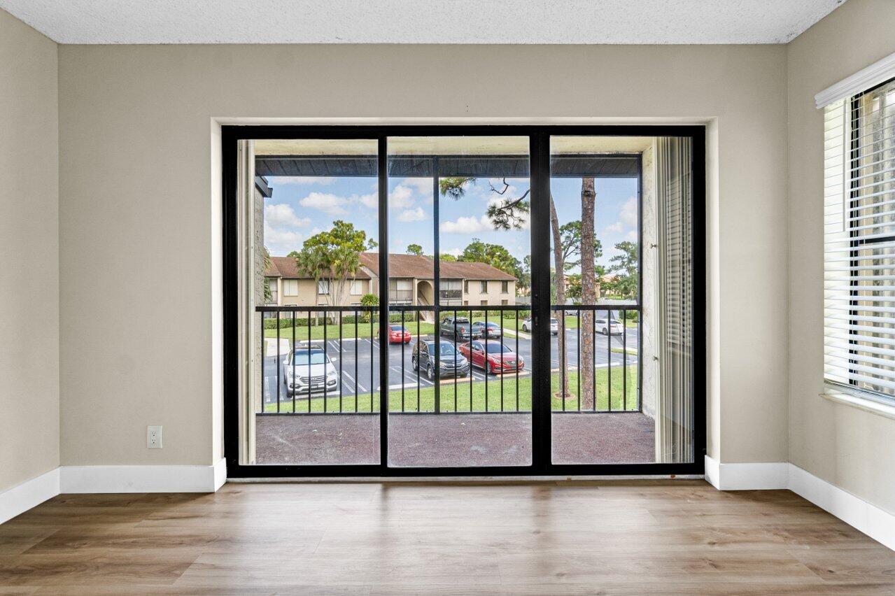711 Sunny Pine Way E2, Greenacres Unit: E2