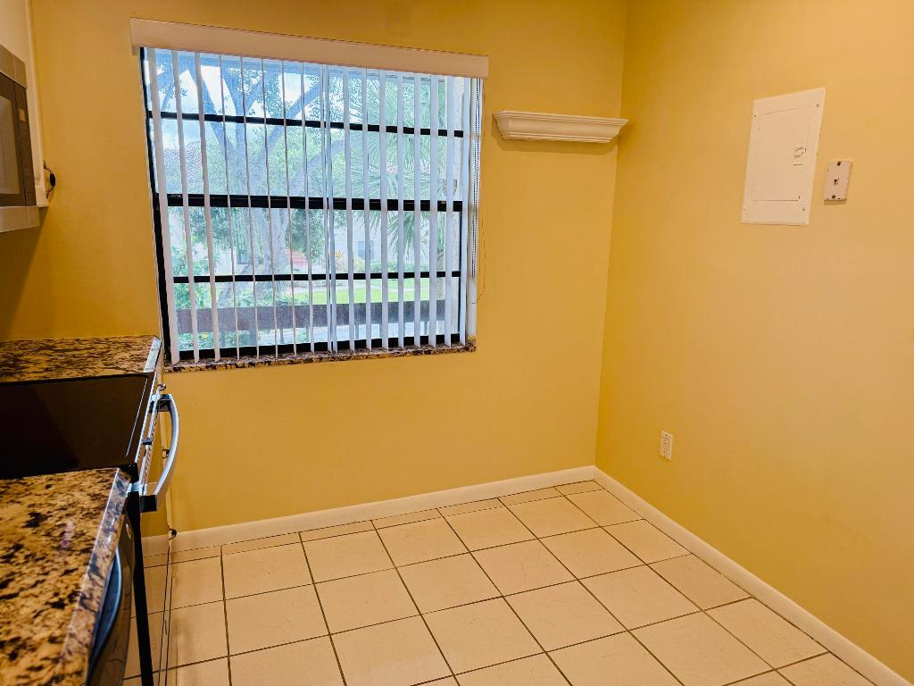 21852 Arriba Real 6-H, Boca Raton Unit: 6-H