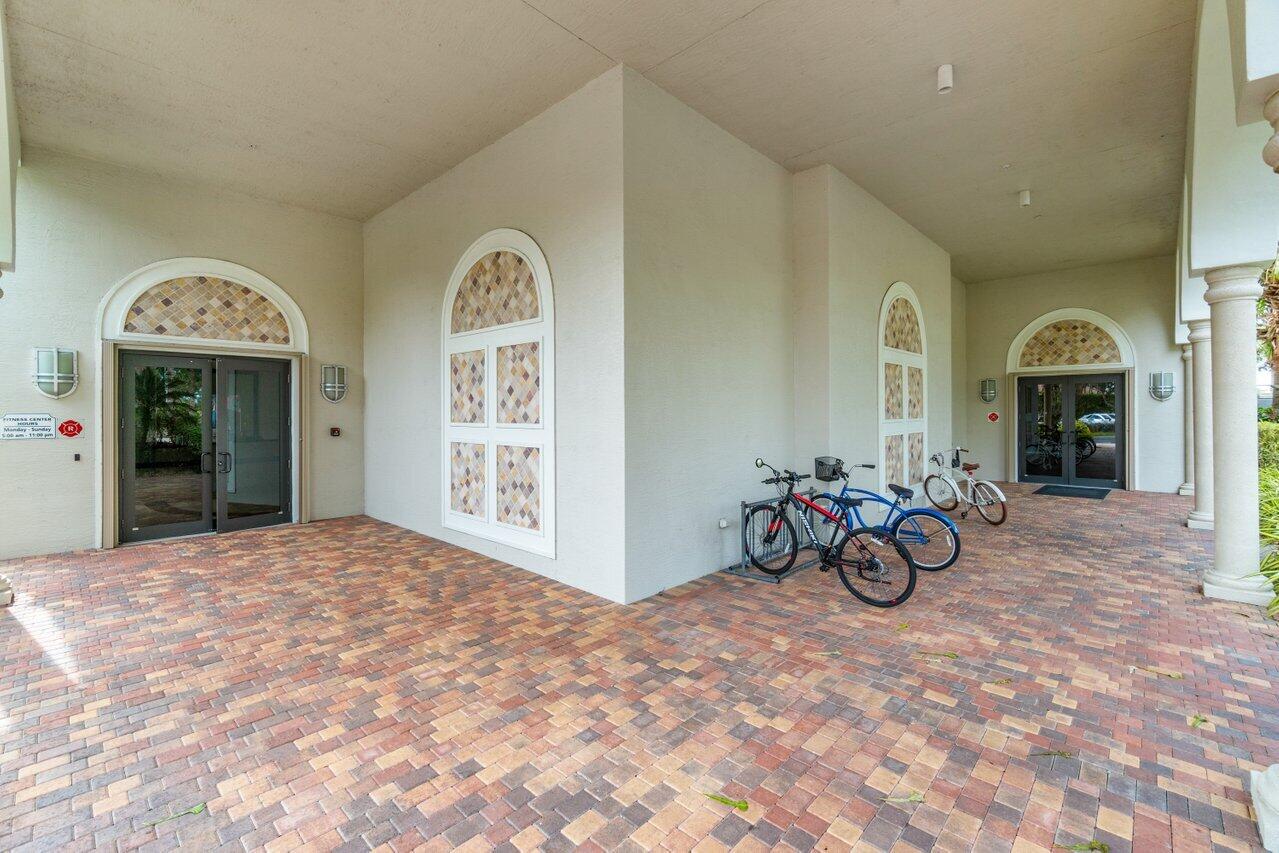 9786 Isles Cay Drive, Delray Beach