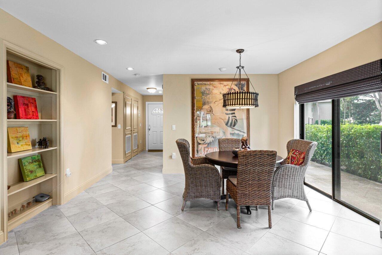 50 Stratford Lane W A