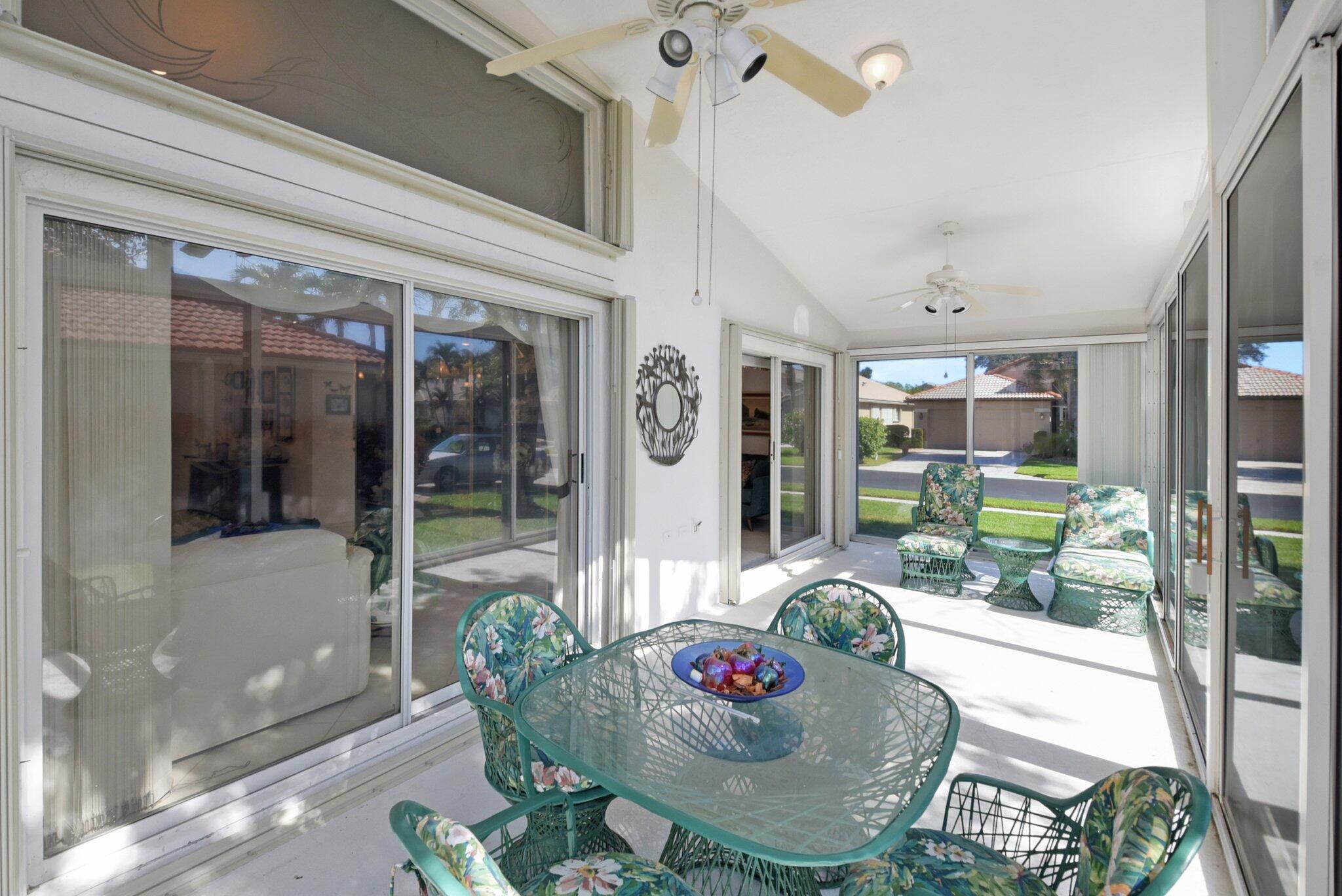 5946 Royal Isles Boulevard