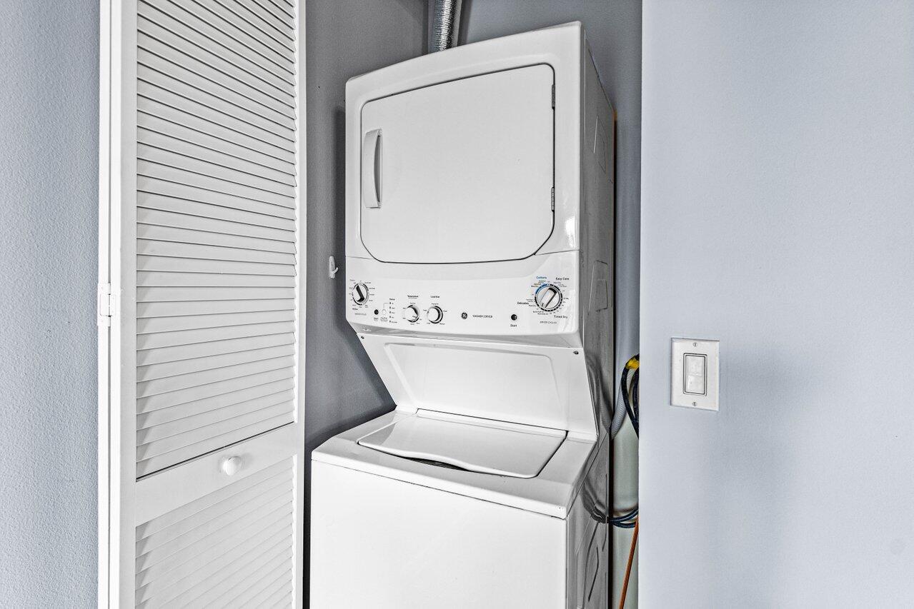 401 W Atlantic Avenue L 012