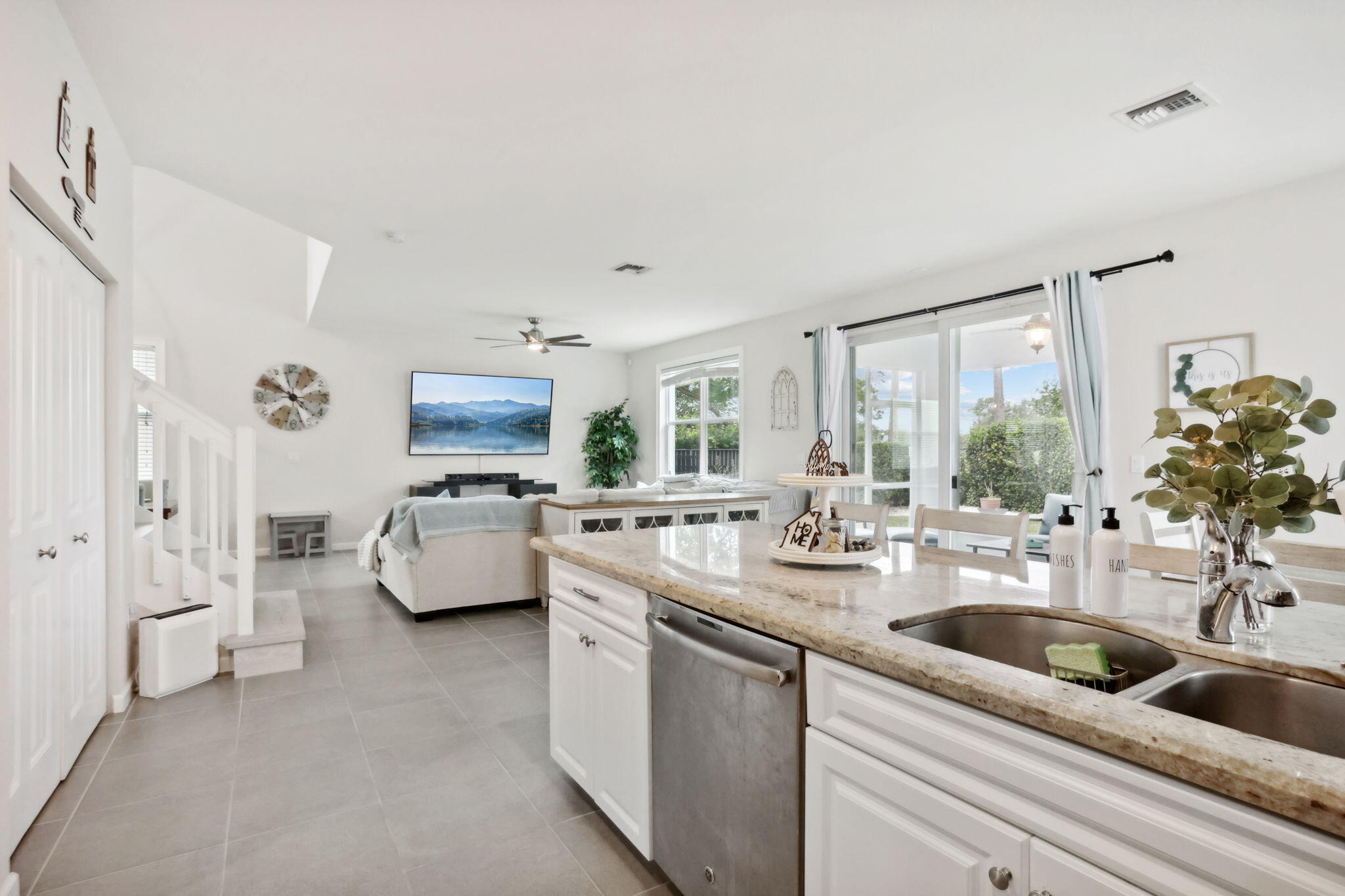 6843 Langdon Way