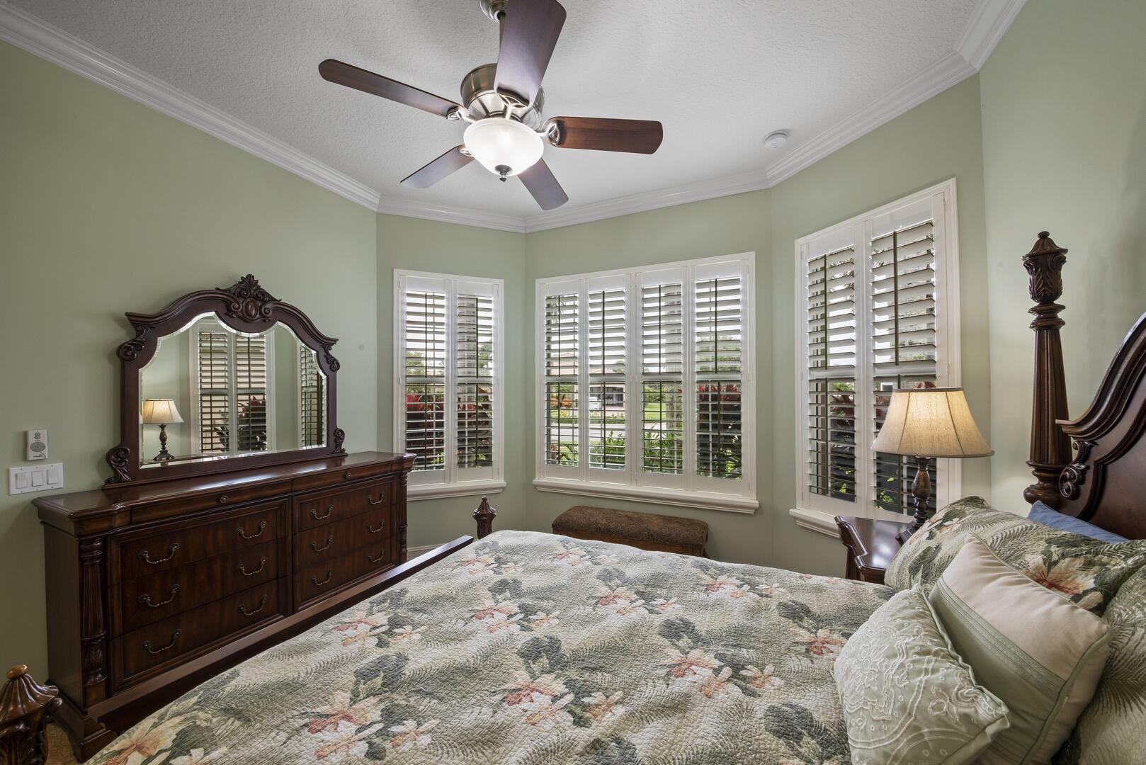 10648 Whitewind Circle, Boynton Beach