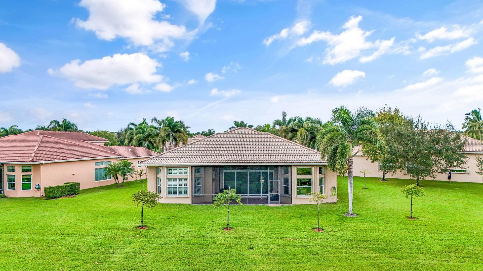 10648 Whitewind Circle, Boynton Beach