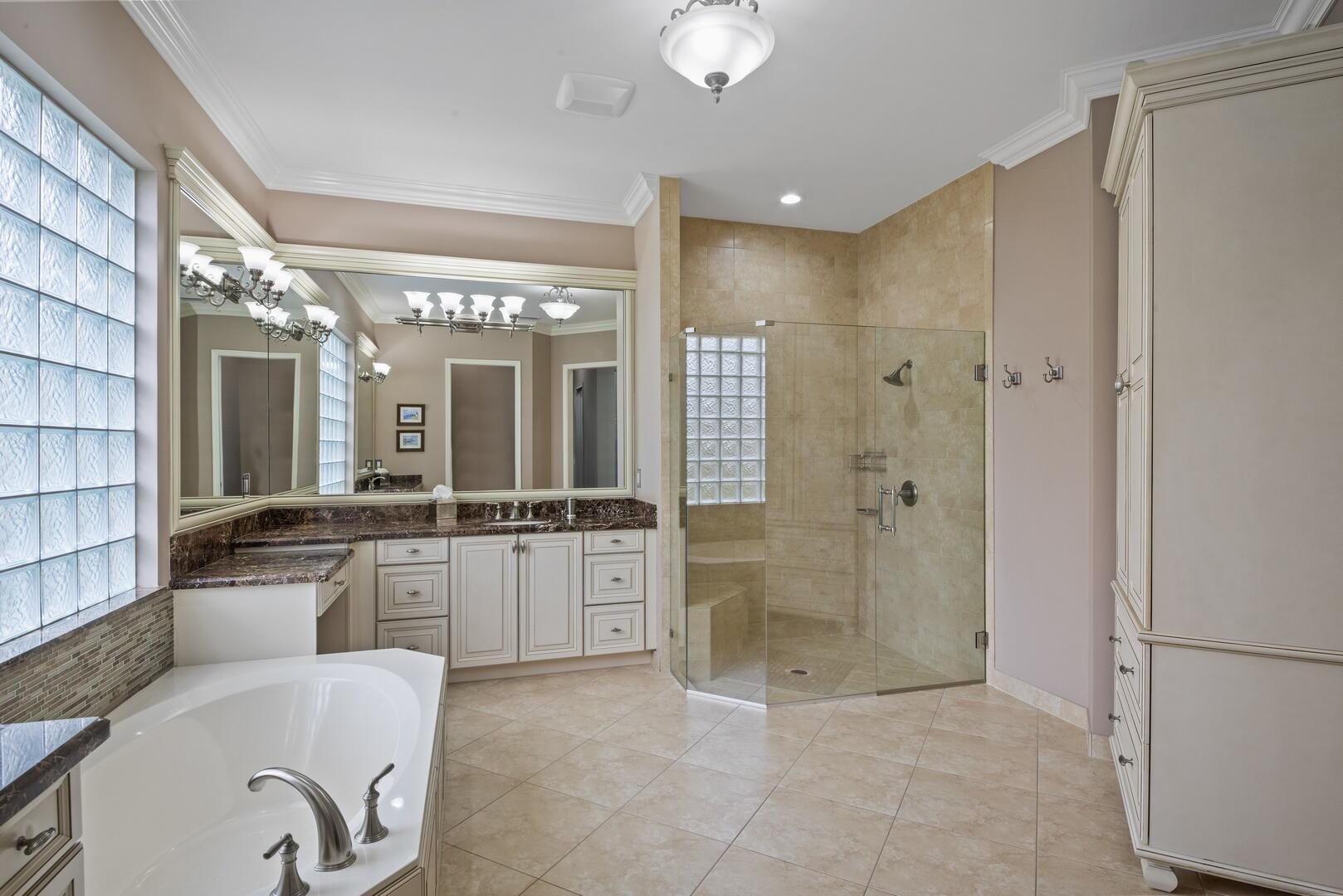 10648 Whitewind Circle, Boynton Beach