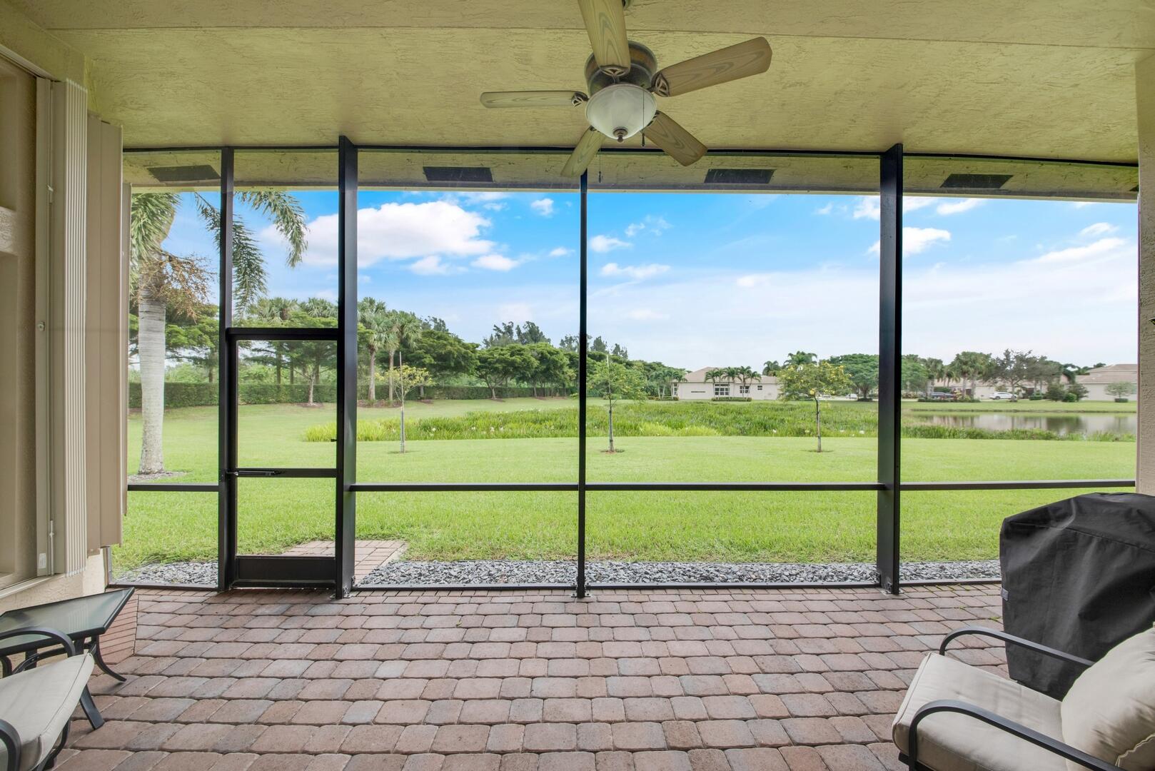 10648 Whitewind Circle, Boynton Beach