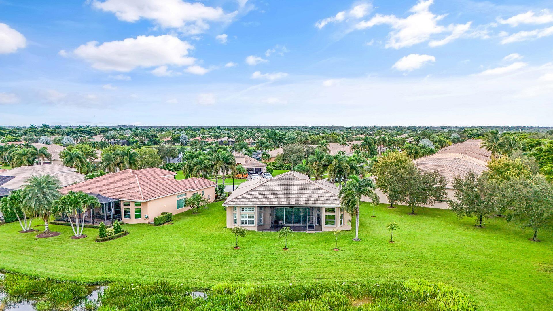10648 Whitewind Circle, Boynton Beach