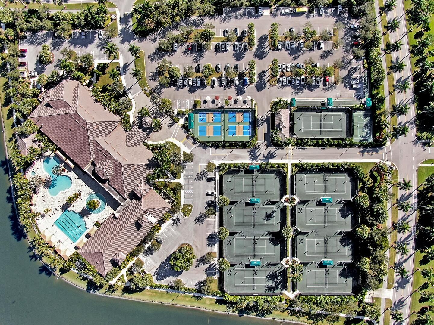 10648 Whitewind Circle, Boynton Beach