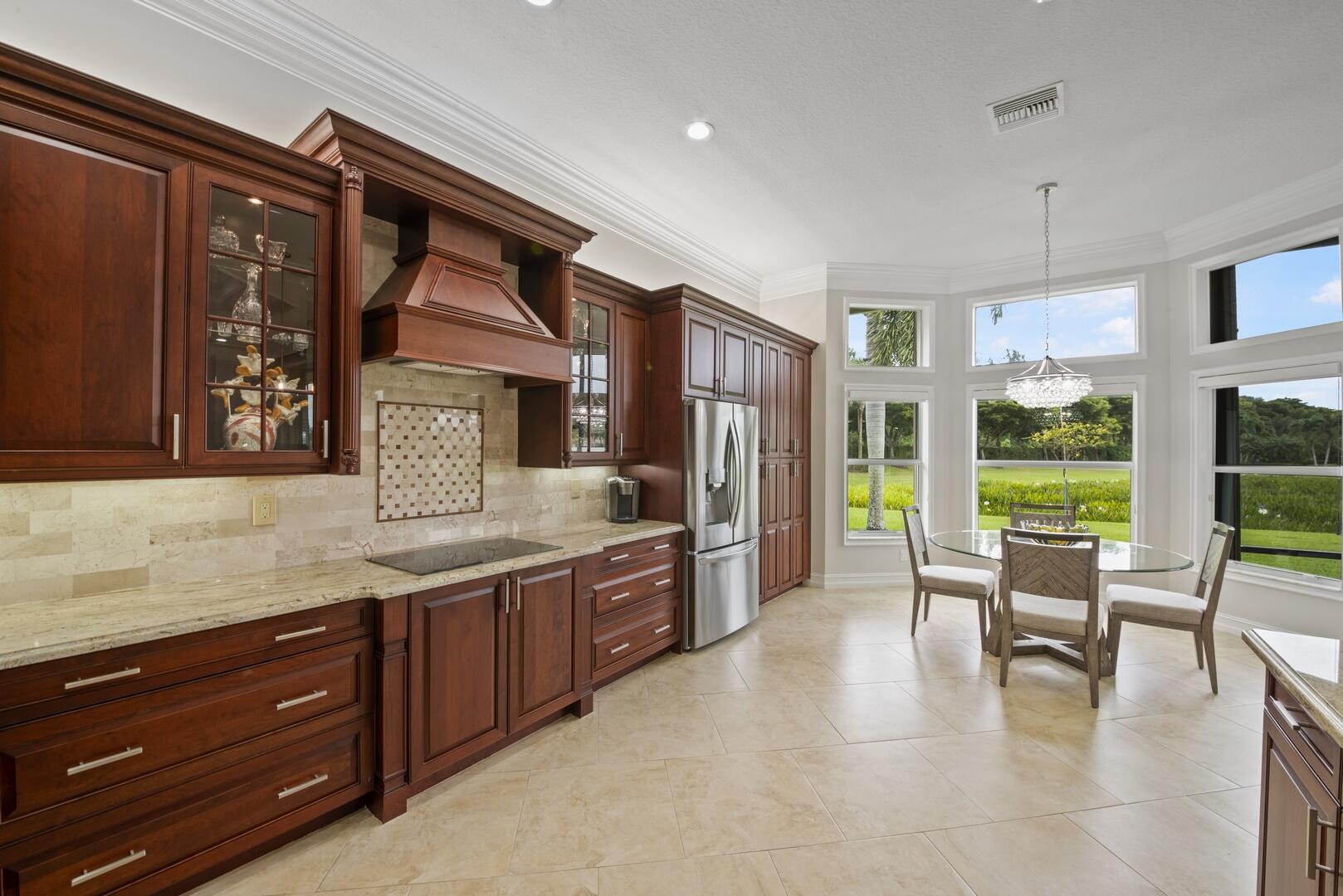 10648 Whitewind Circle, Boynton Beach