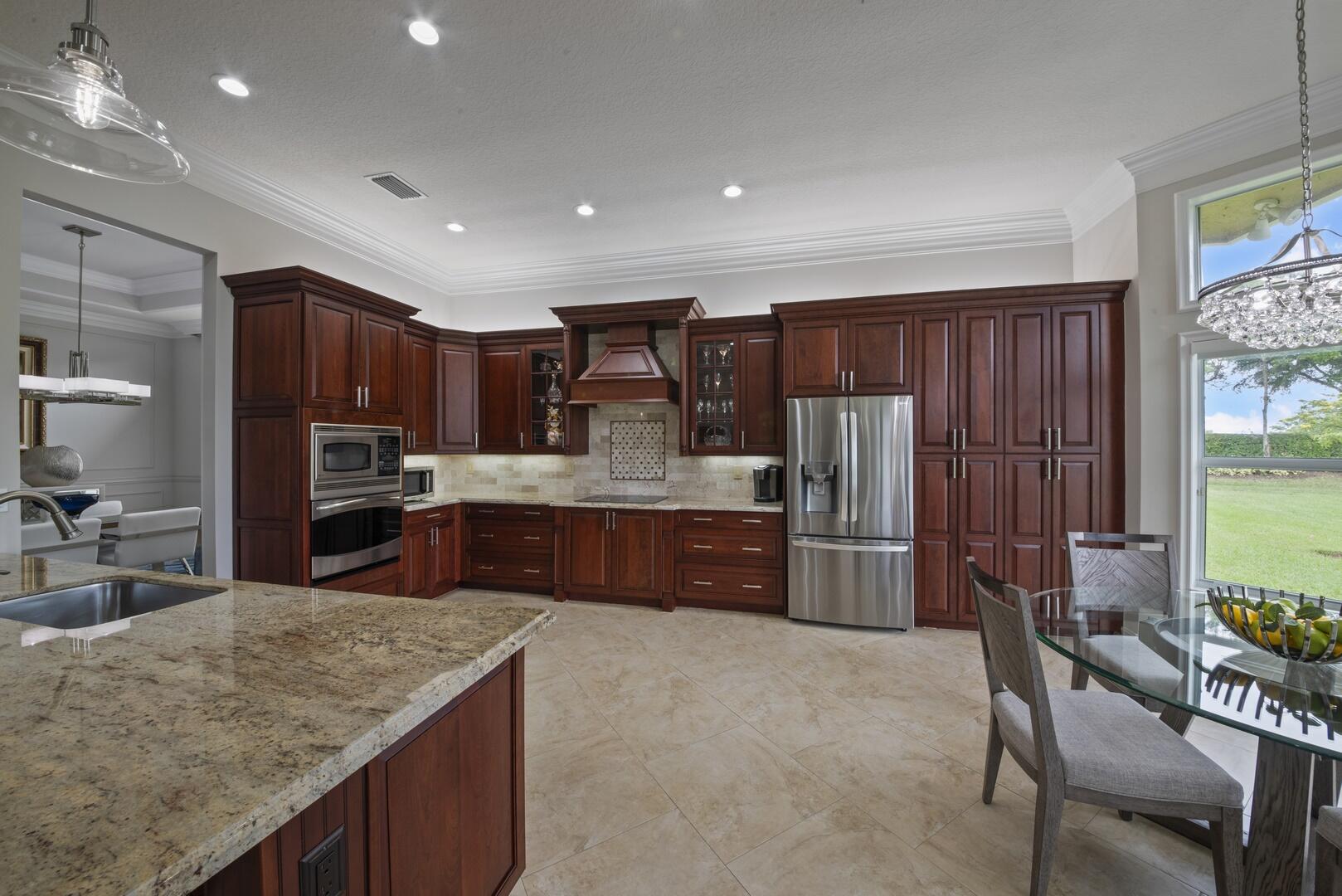 10648 Whitewind Circle, Boynton Beach