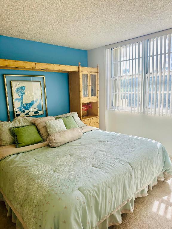 2121 N Ocean 201w Boulevard 201w, Boca Raton Unit: 201w