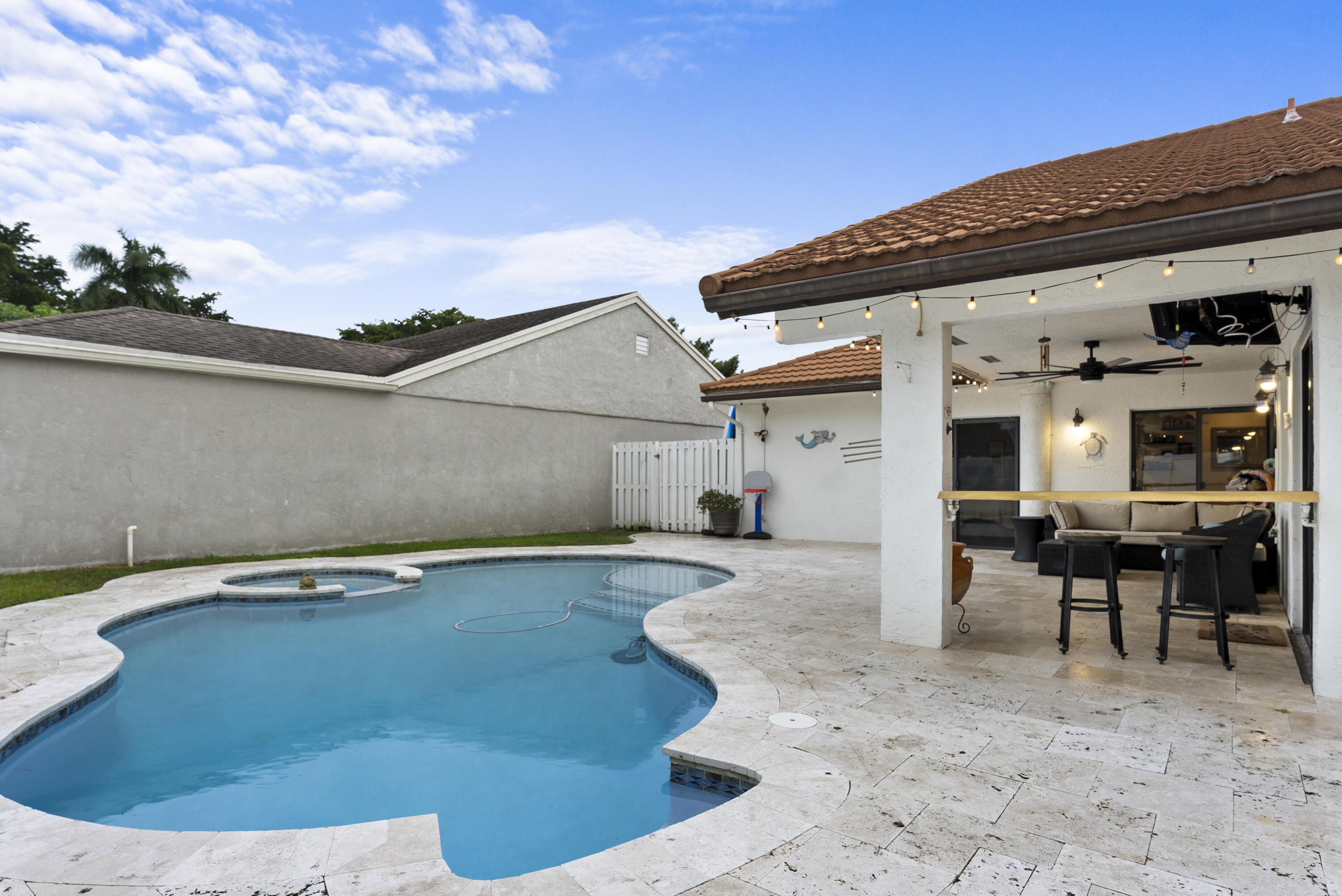 11627 Countryview Lane