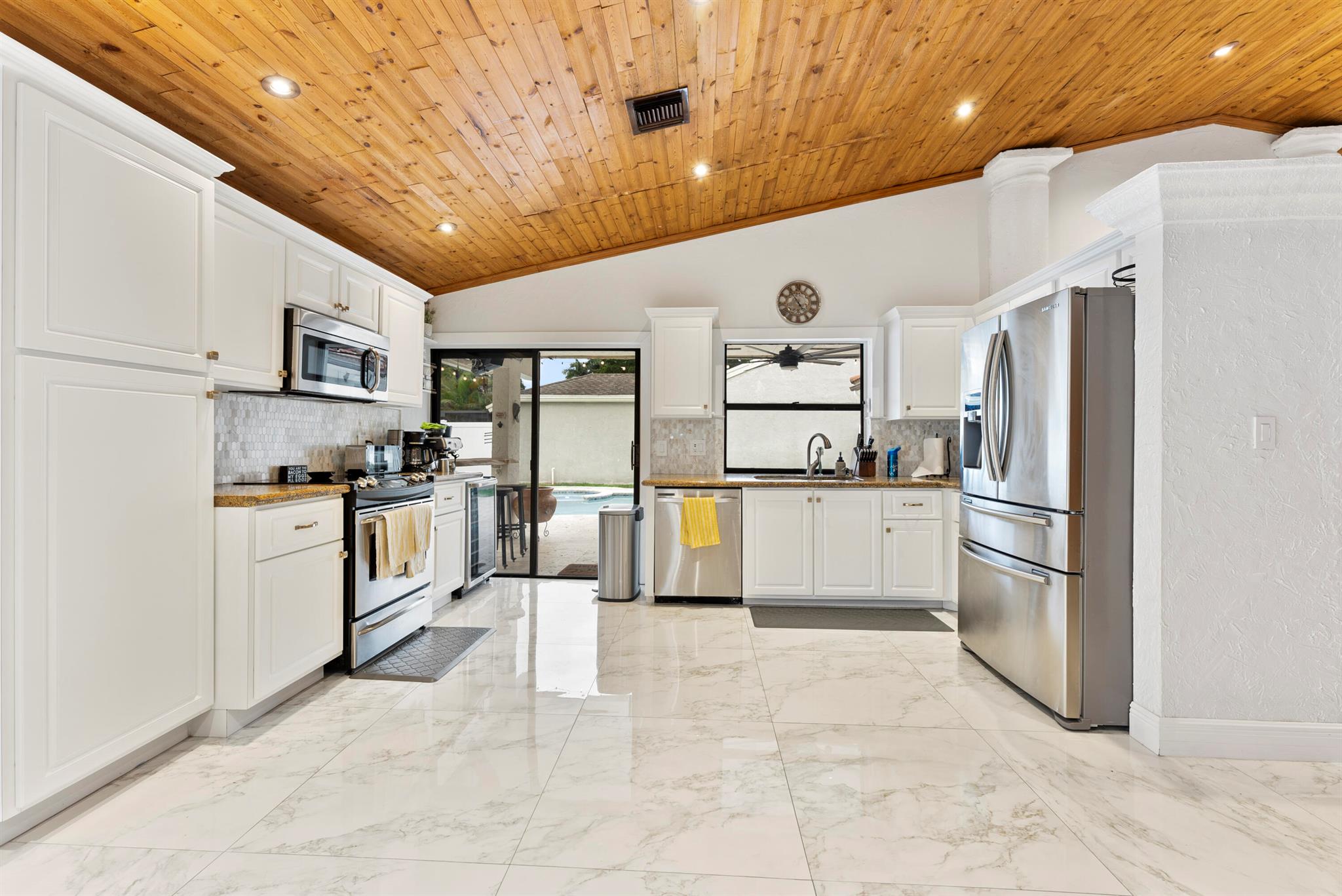 11627 Countryview Lane