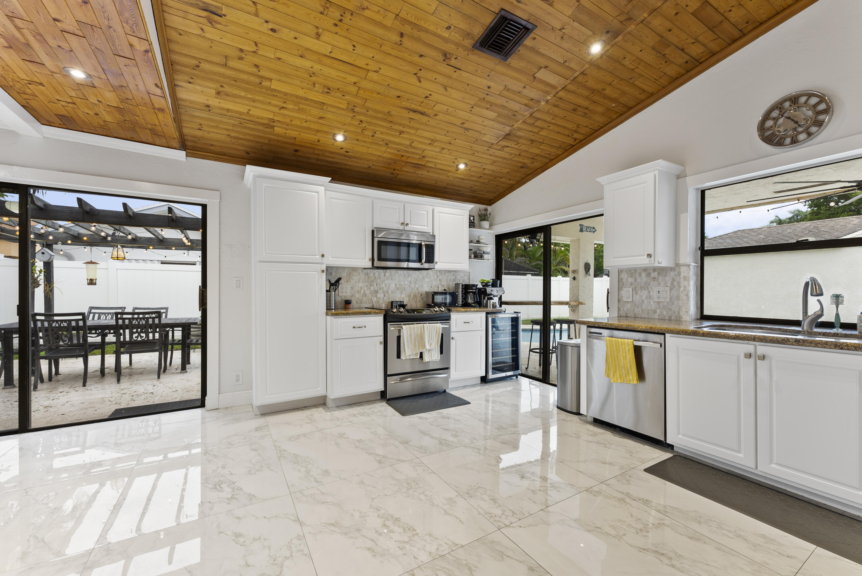 11627 Countryview Lane