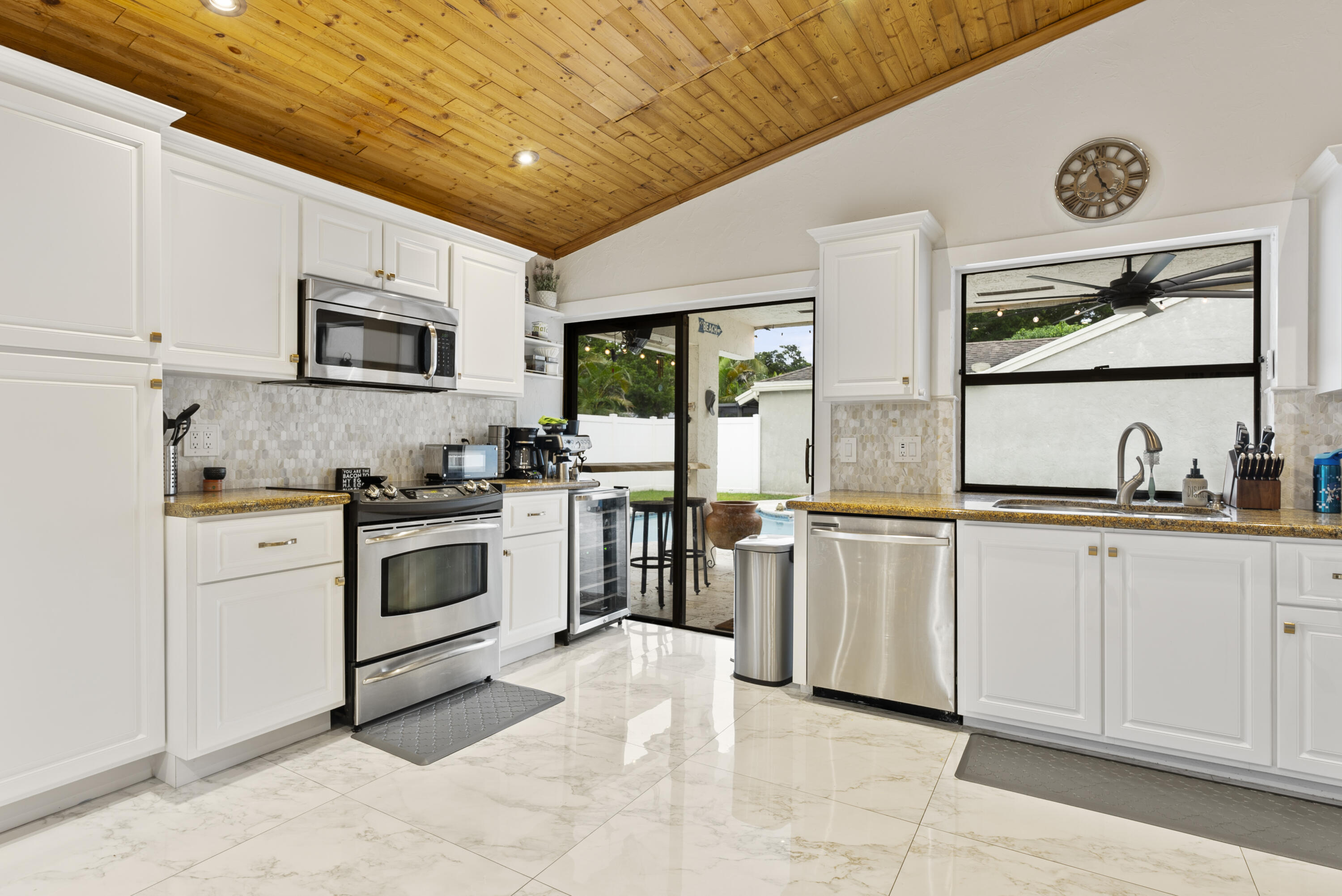 11627 Countryview Lane