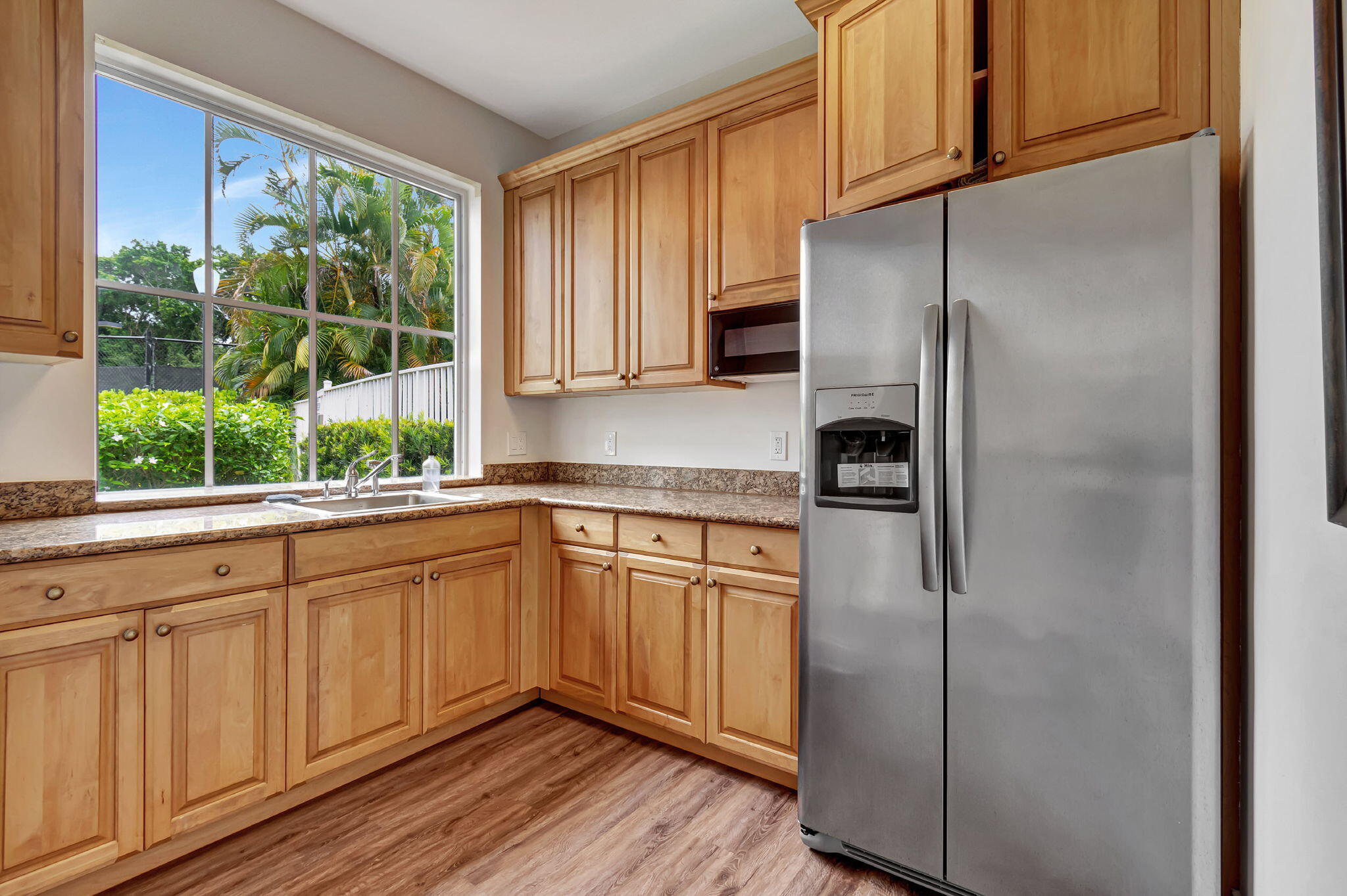 16332 Bristol Pointe Drive