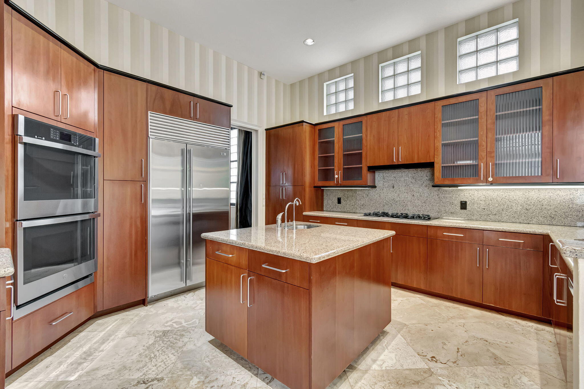 16332 Bristol Pointe Drive